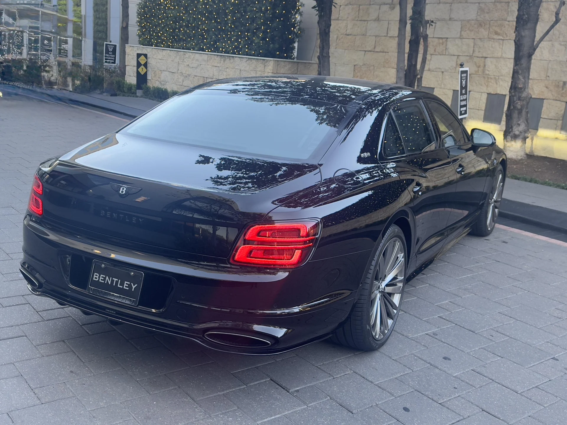 mph002_66613138_482154616_694b800cce302f0272070c1c_e0b5942213