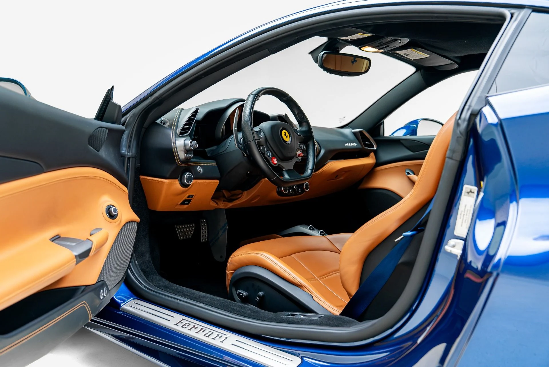 mph002_667388341_Used_2017_Ferrari_488_GTB_1785538307_5923c49d9c