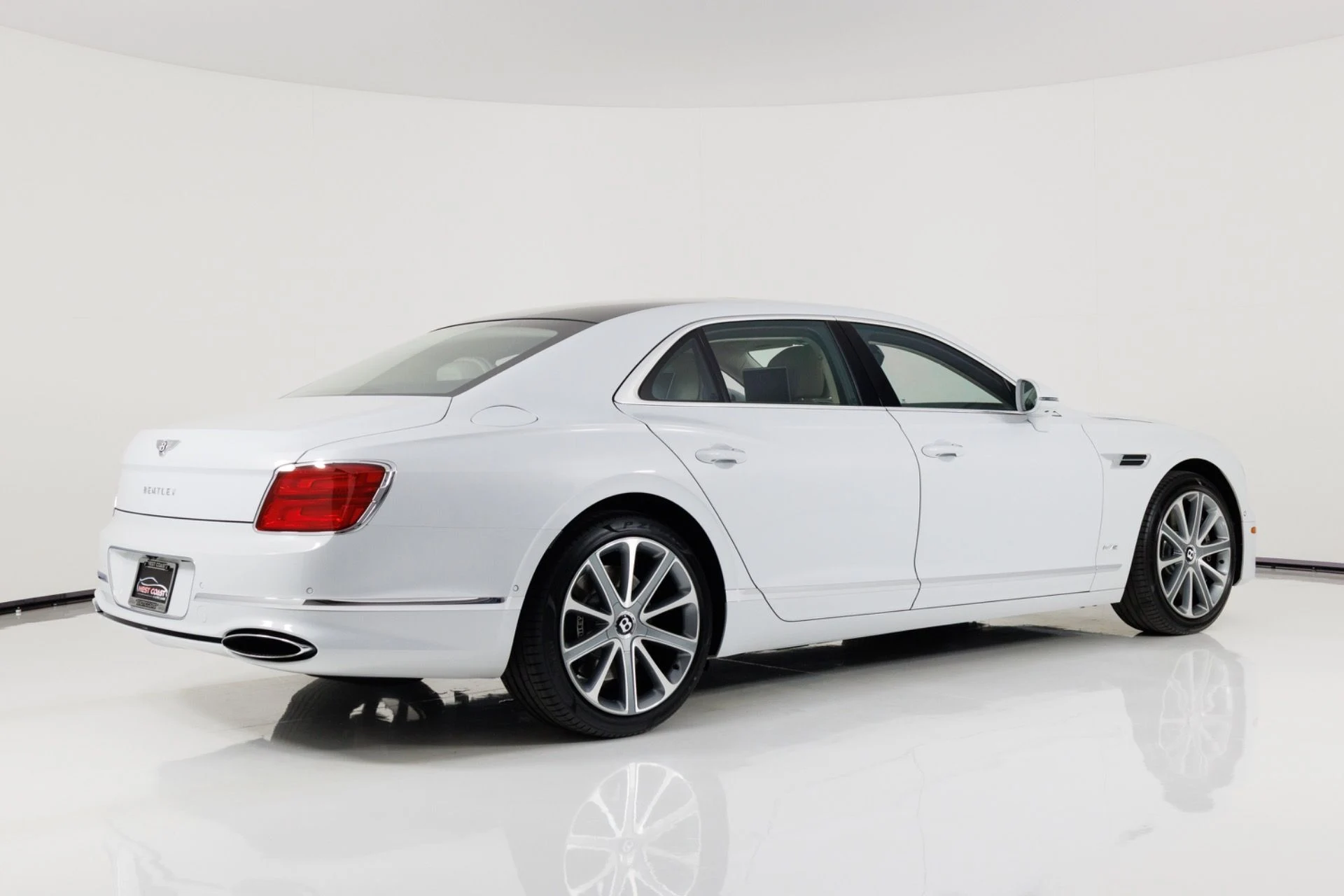 mph002_66832371_Used_2020_Bentley_Flying_Spur_W12_1776899544_68cb03c20e