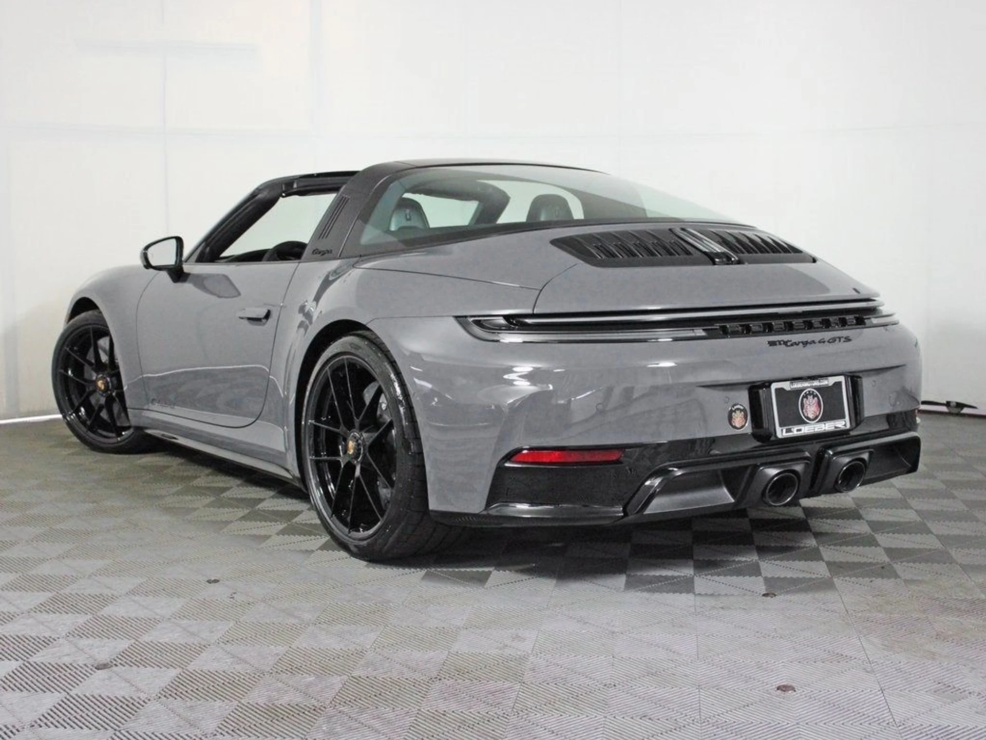 mph002_67064624_3_27aa8368ab