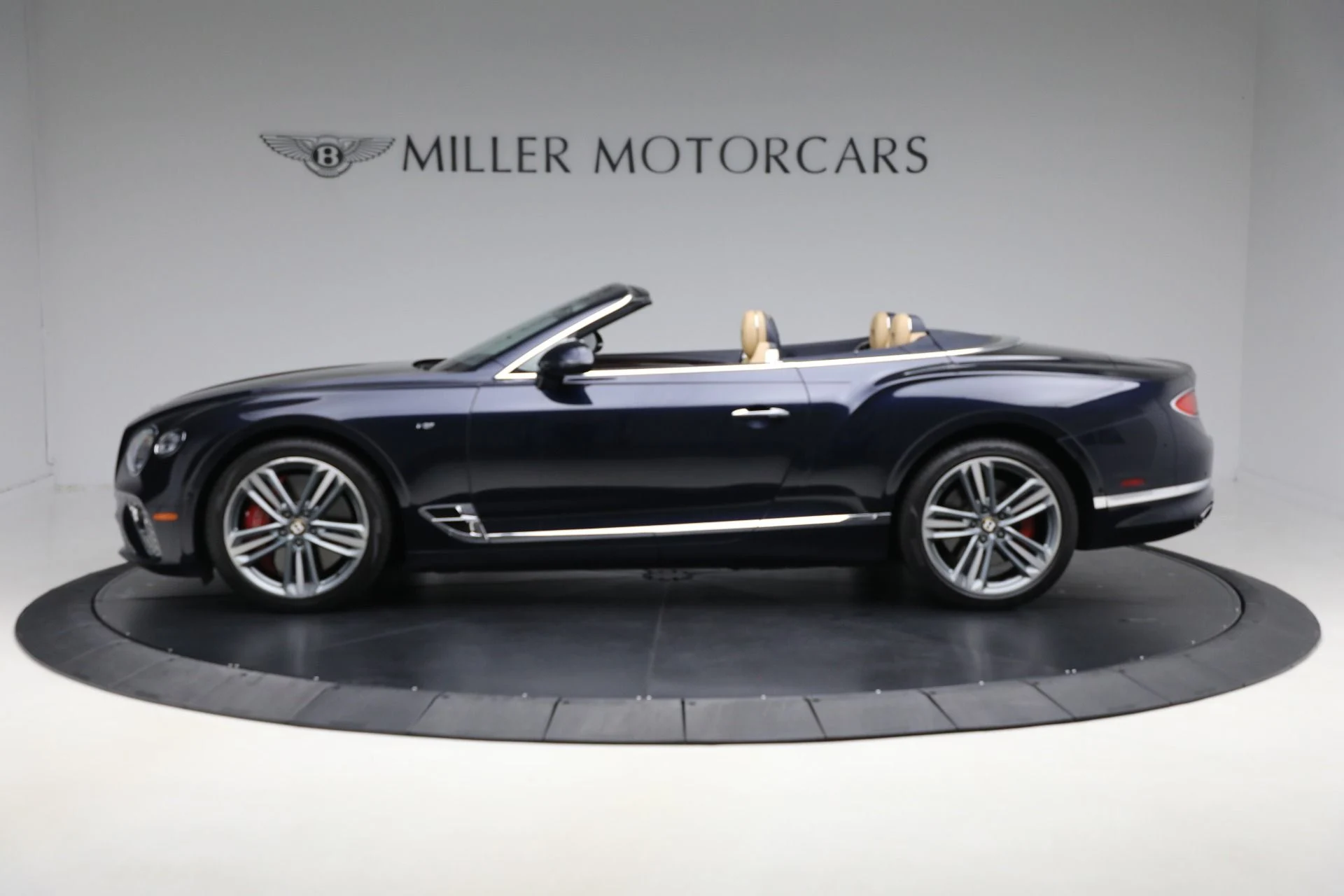 mph002_674800281_Used_2020_Bentley_Continental_GTC_V8_615db37605