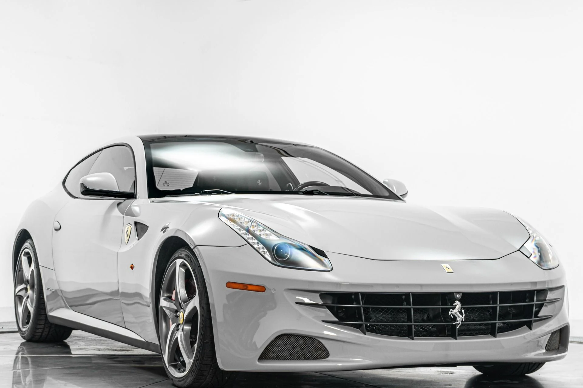 mph002_676036480_Used_2014_Ferrari_FF_Ventilated_and_Heated_Daytona_Seats_Full_Vehicle_Wrap_1782244281_5a2d8e9ba9