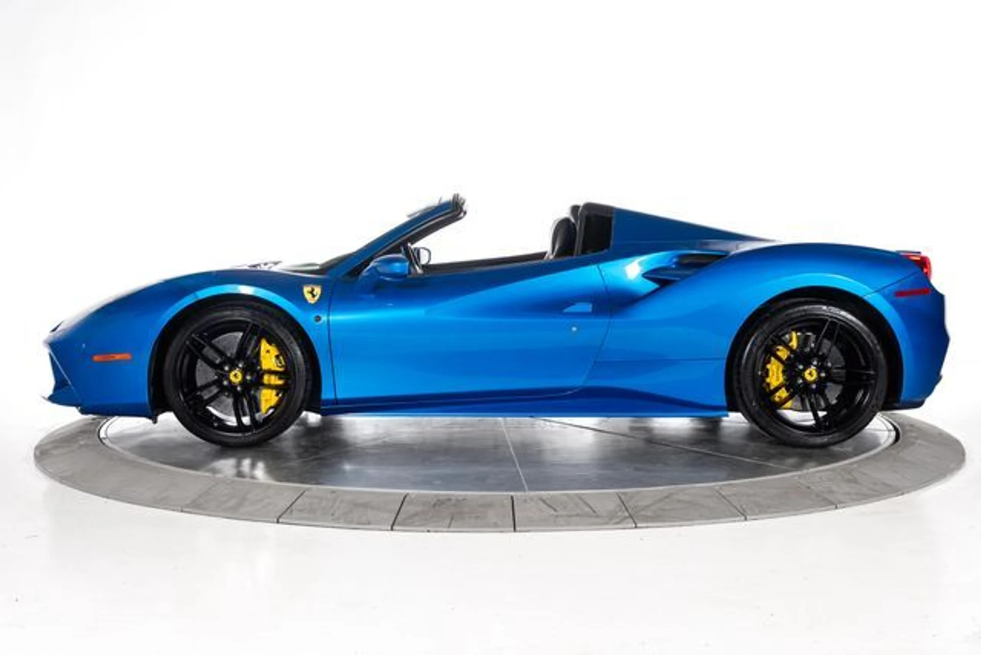 mph002_683657035_573ae96f72942e3ae0e57a9a1d9efe18x_c5a92f336b