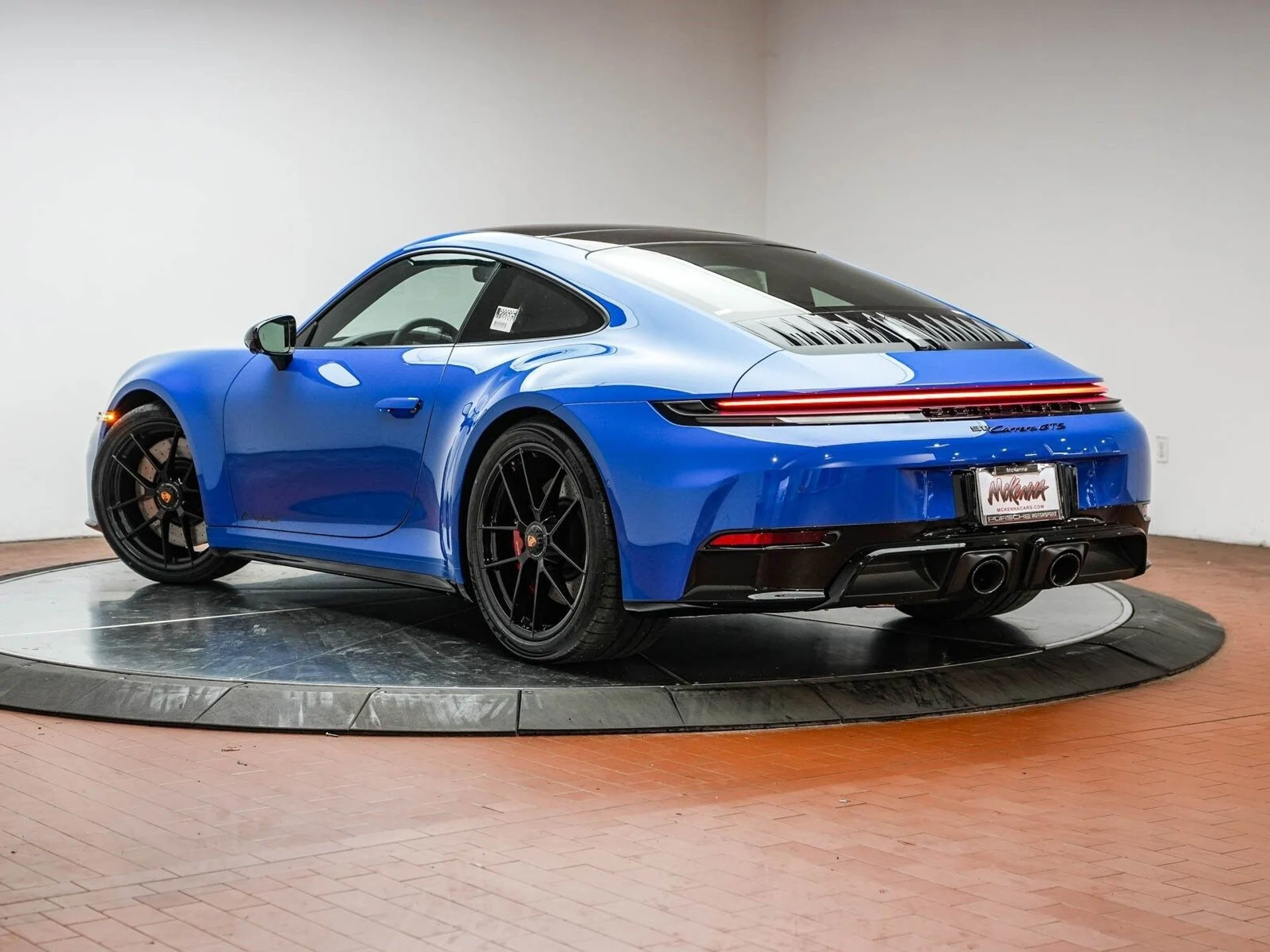 mph002_685203987_4956d35932c23c29ed4d0a194e9ab949x_53d7396666