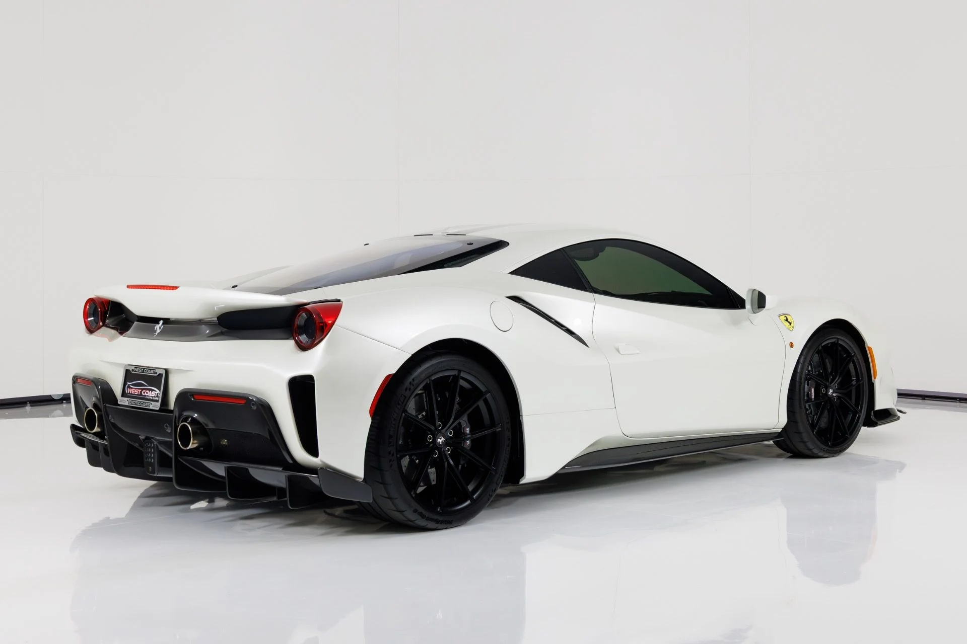 mph002_685321485_Used_2020_Ferrari_488_Pista_1771886473_d36bdfcfae