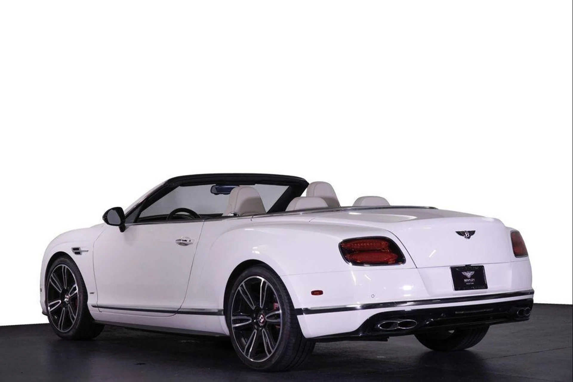 mph002_692868300_6l_Vz_CMZ_Oq_Mbacu_S9n_Hkn_OX_8_N_Dk_503c43d3be