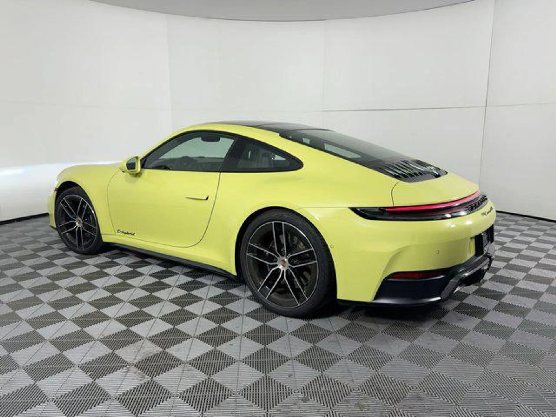 mph002_693169021_K_Kb_Kb0qkiych95_N_Dhcjbty5l_XI_0271e9204a