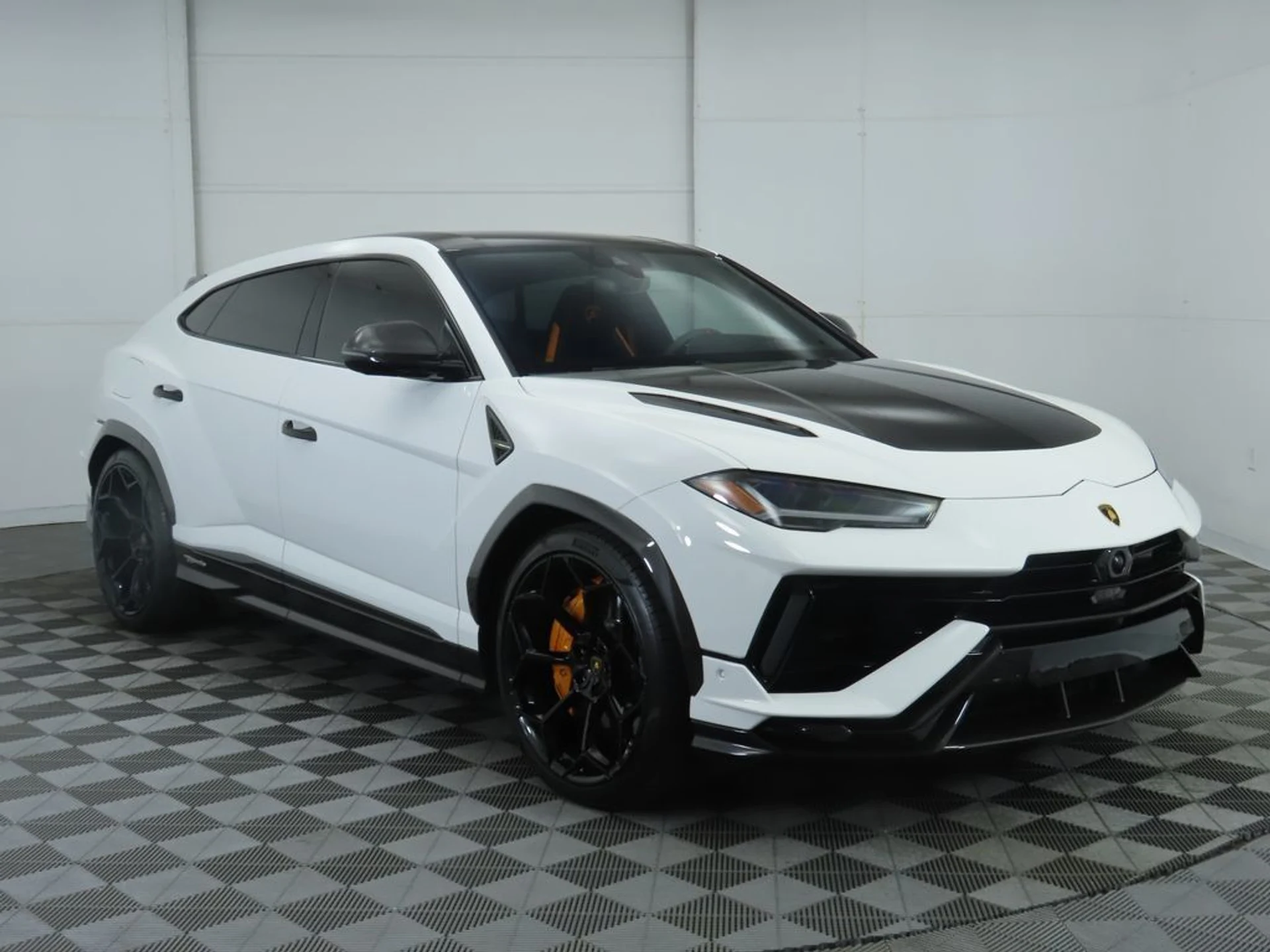 mph002_699413215_used_2024_lamborghini_urus_performanteawd_8119_22973080_3_1024_7f71d19e31