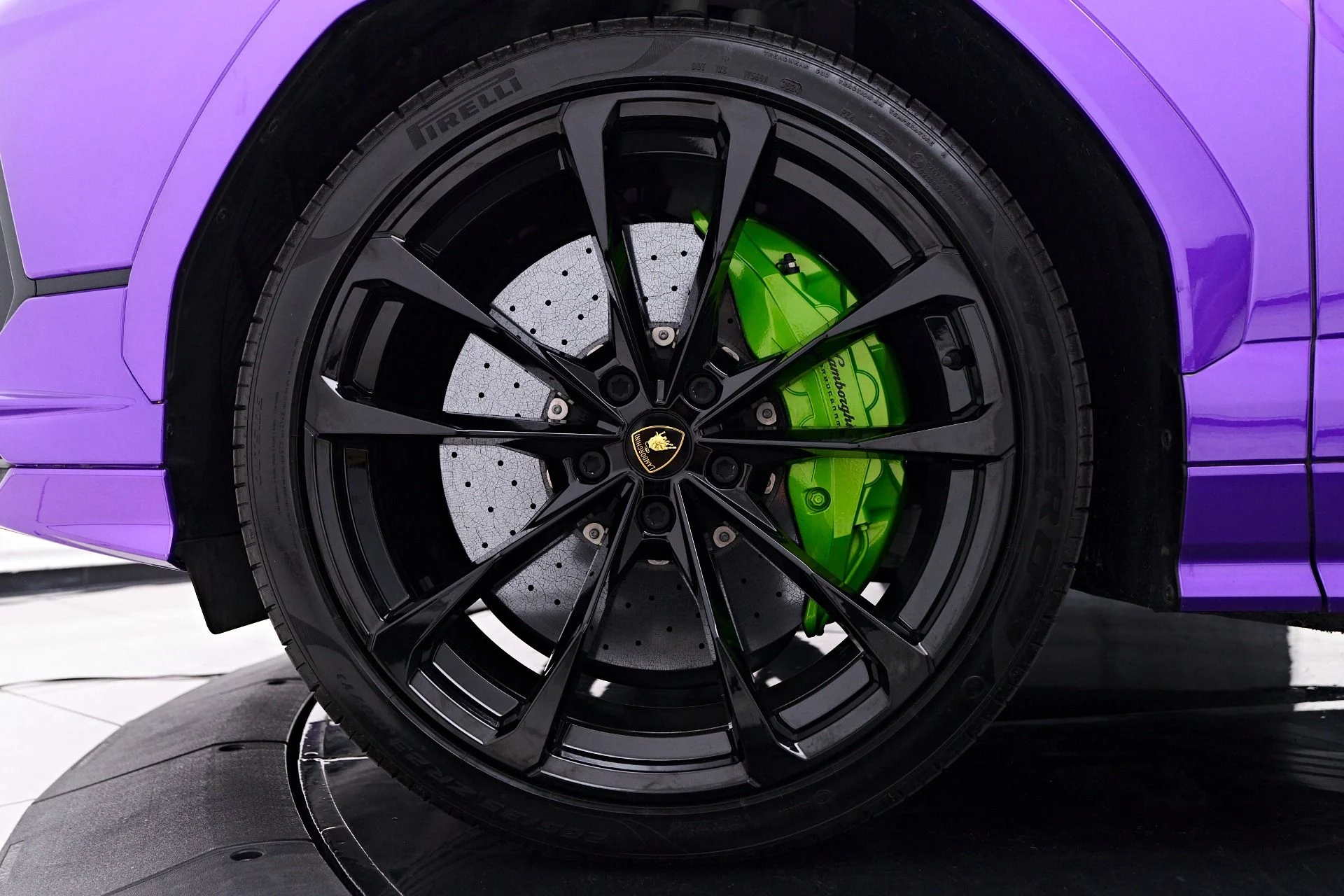 mph002_702515498_Used_2024_Lamborghini_Urus_S_1753236168_26a2cba4dc