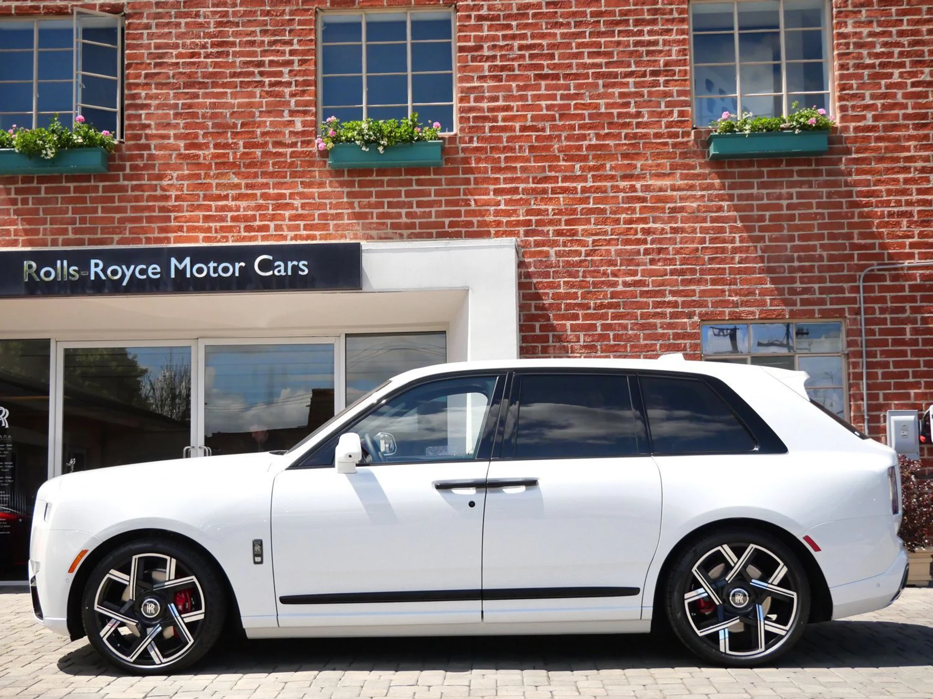 mph002_709418375_033f6ff718201465714684a510bca8b9x_d91210f3d5