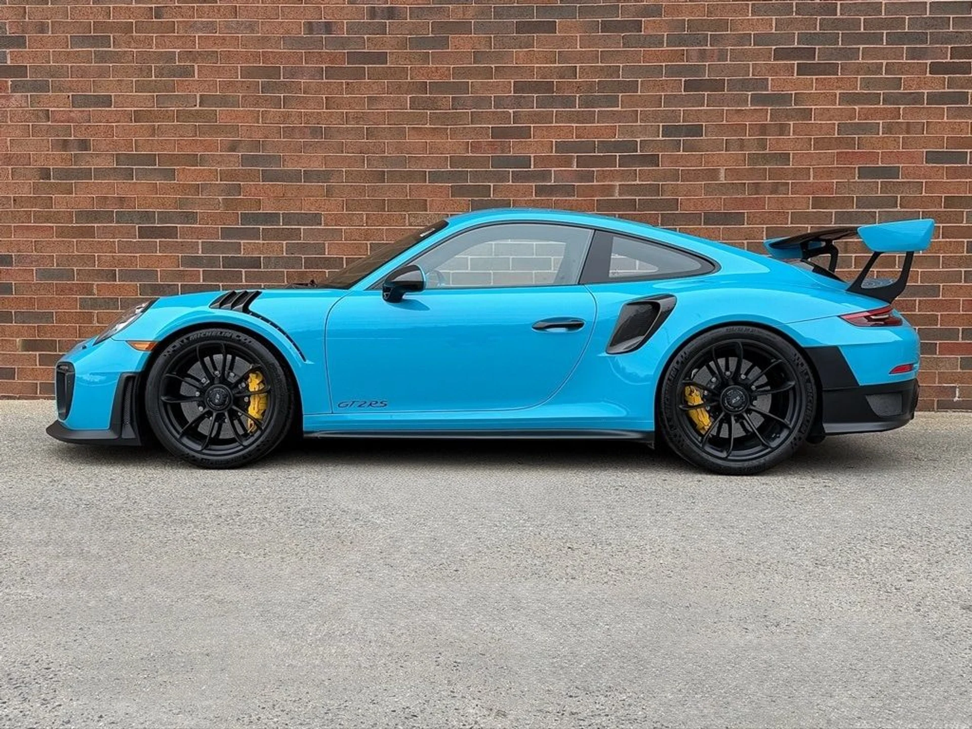 mph002_710087038_a8be85fb2430b5a380538ab825b61275x_b1bde3399e