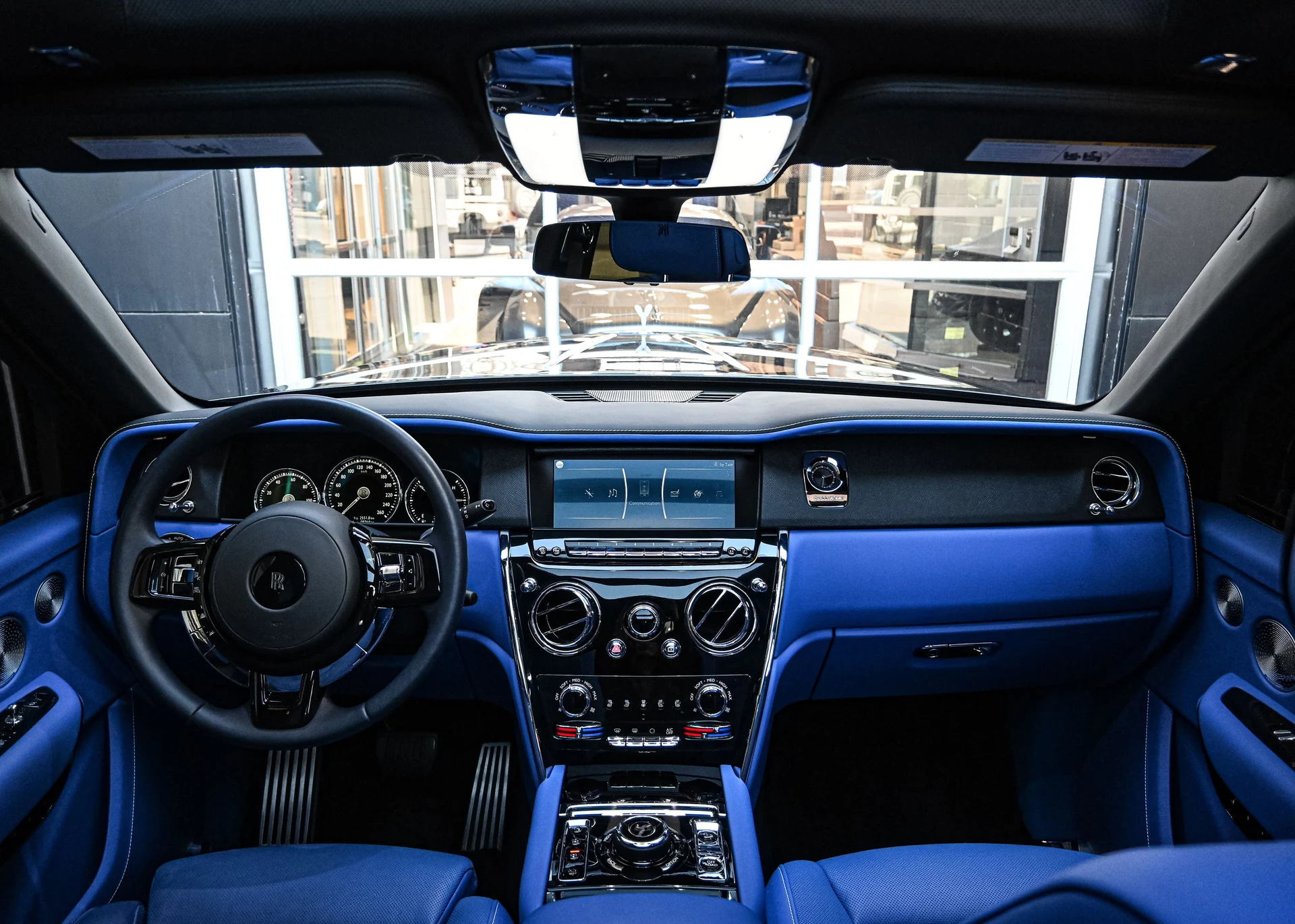 mph002_725006091_ed805814_ac07_409c_93a4_209c22179346_e1153b3990