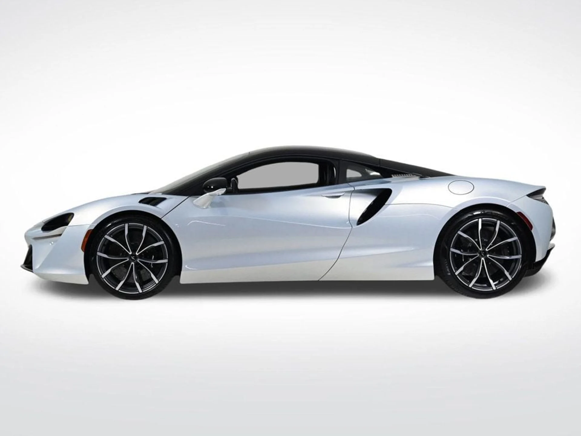 mph002_734981900_used_2023_mclaren_artura_techlux_11350_22908985_2_1024_d87061b7d2