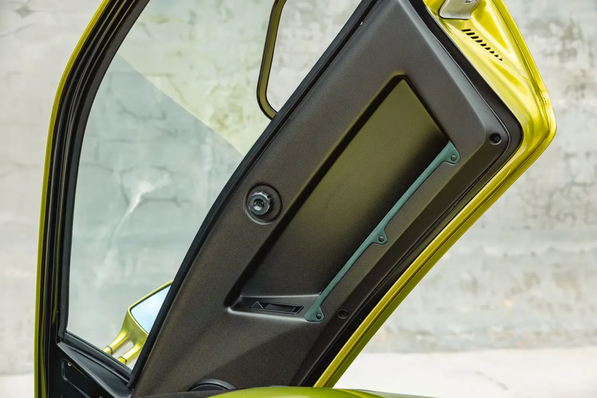 mph002_74603475_69d6a1a19134c74798cb3cb4_gallery_image_2_1775673756468_001361460a