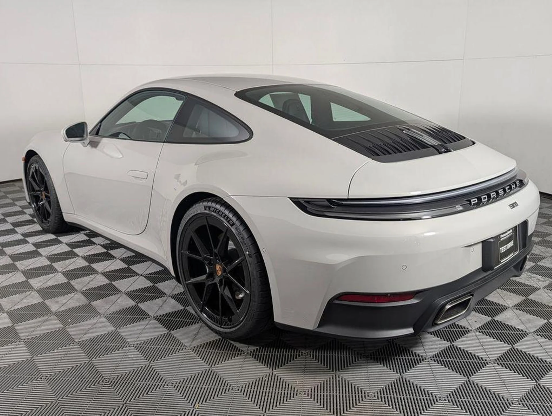 mph002_755650850_Td_LK_Osg_U_Hvr_Vla55_Epm_GF_2_Otm2s_bdb4cb862b