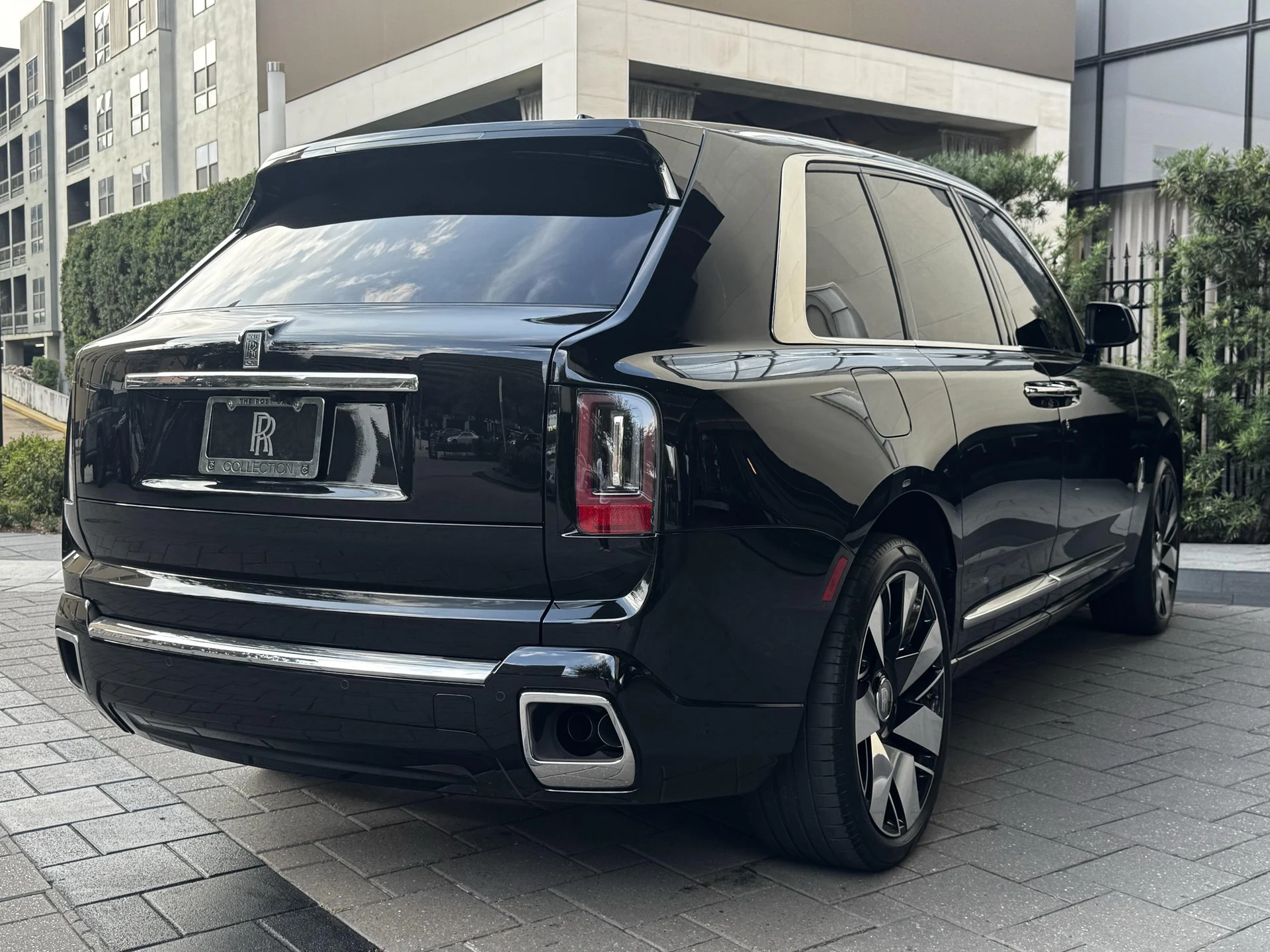 mph002_757135561_475784103_69209f739f0c60dcb4ca4b34_26c1a14d52