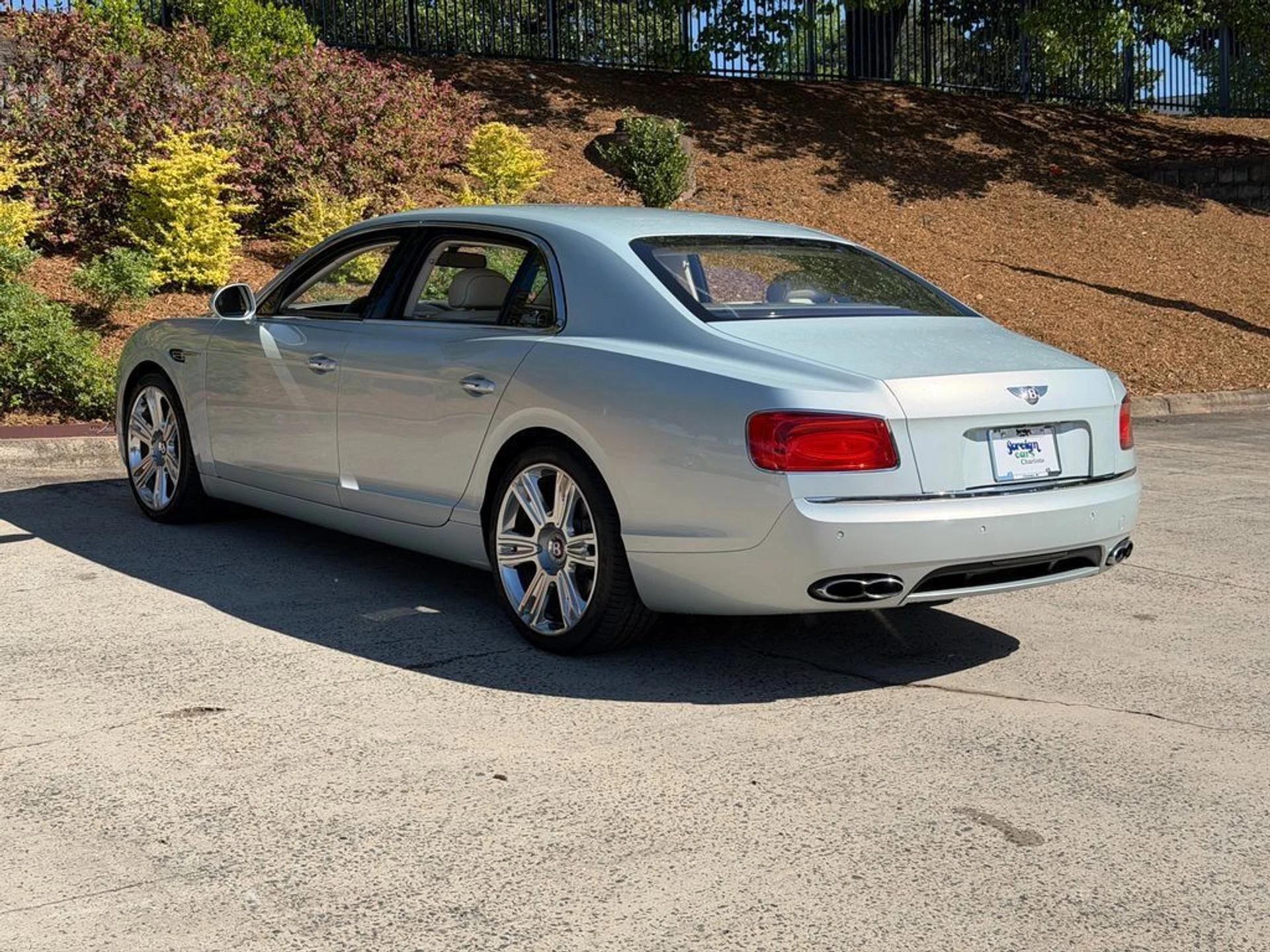 mph002_762160080_ade392c4ed424302aa65e85028ac1b93_50a7e8e589