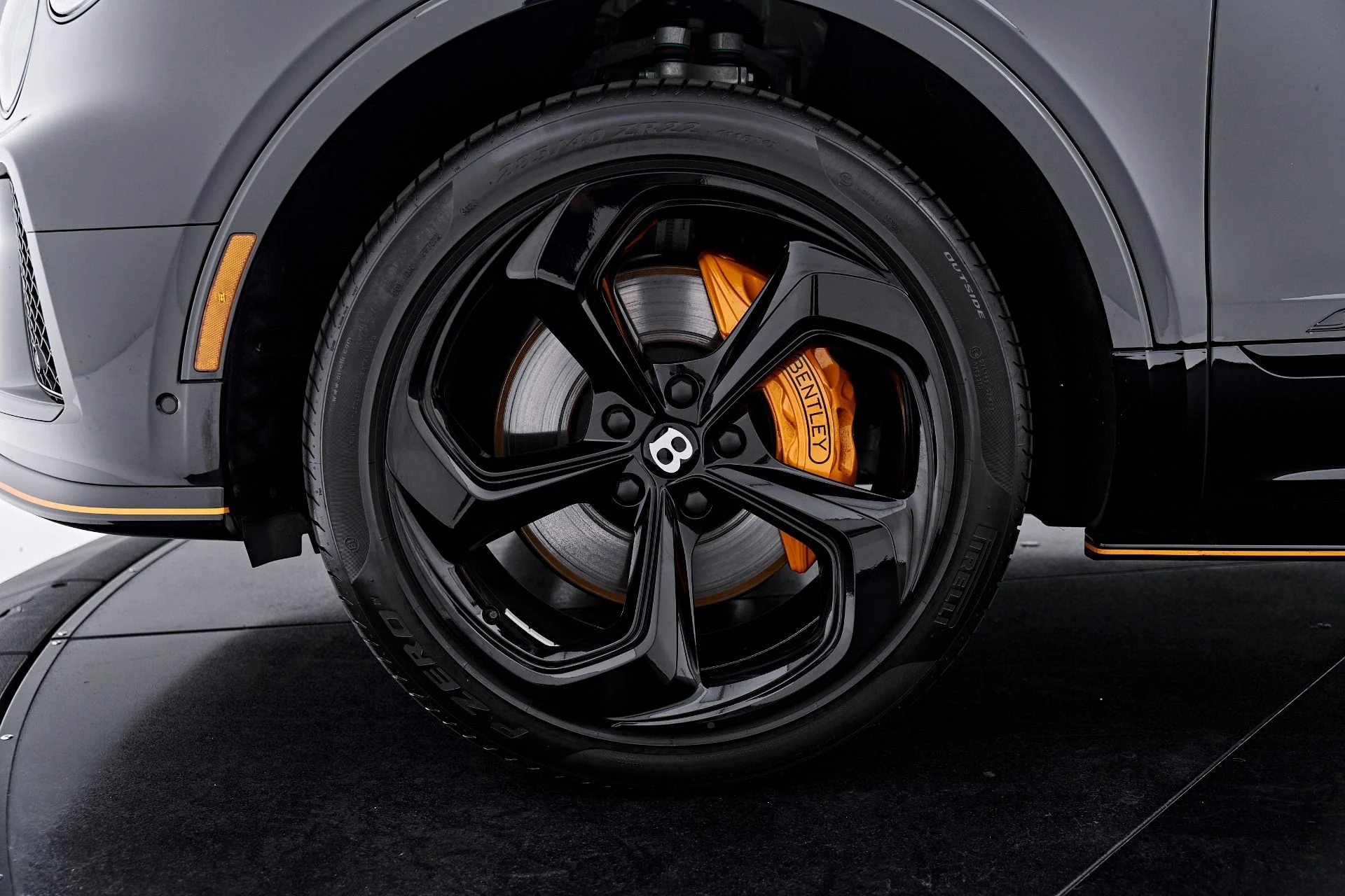 mph002_762369096_Used_2025_Bentley_Bentayga_S_Black_Edition_1790644273_826f693c03