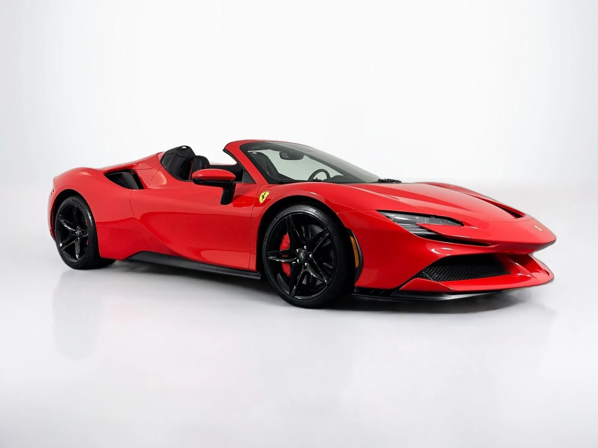 mph002_764991643_Used_2025_Ferrari_SF_90_Spider_1784143783_bc6ca33d02