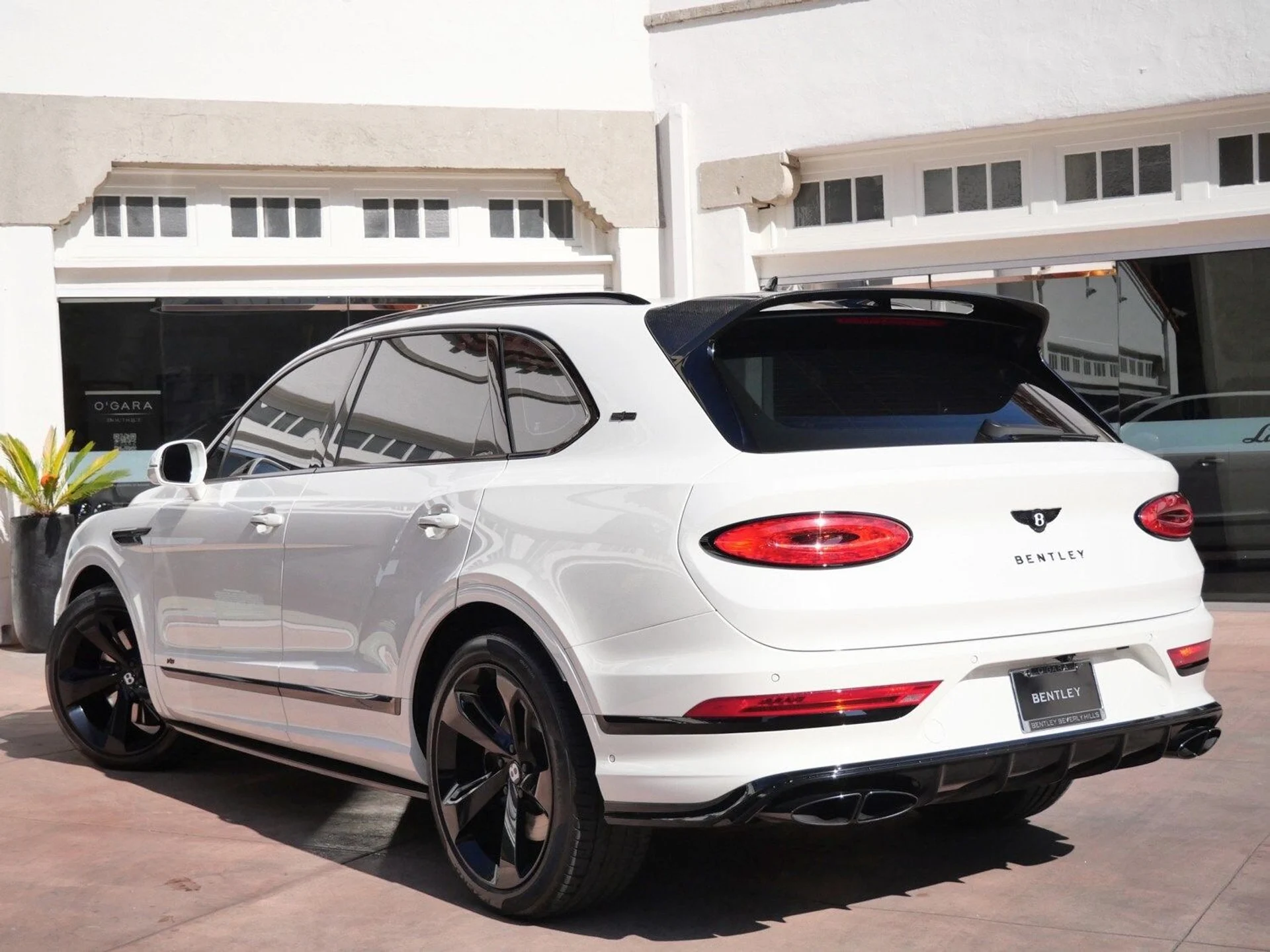 mph002_770063551_e64395e6c52faaeb1e9a8d95ebad9708x_aba7b17155