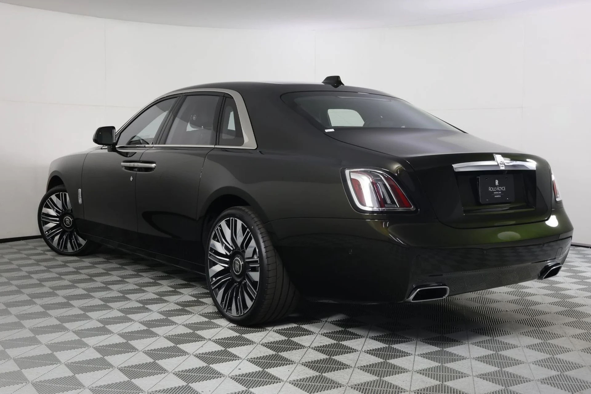 mph002_776127035_03e0216b614266316af08cd715d294f1_5cb5eab3d8