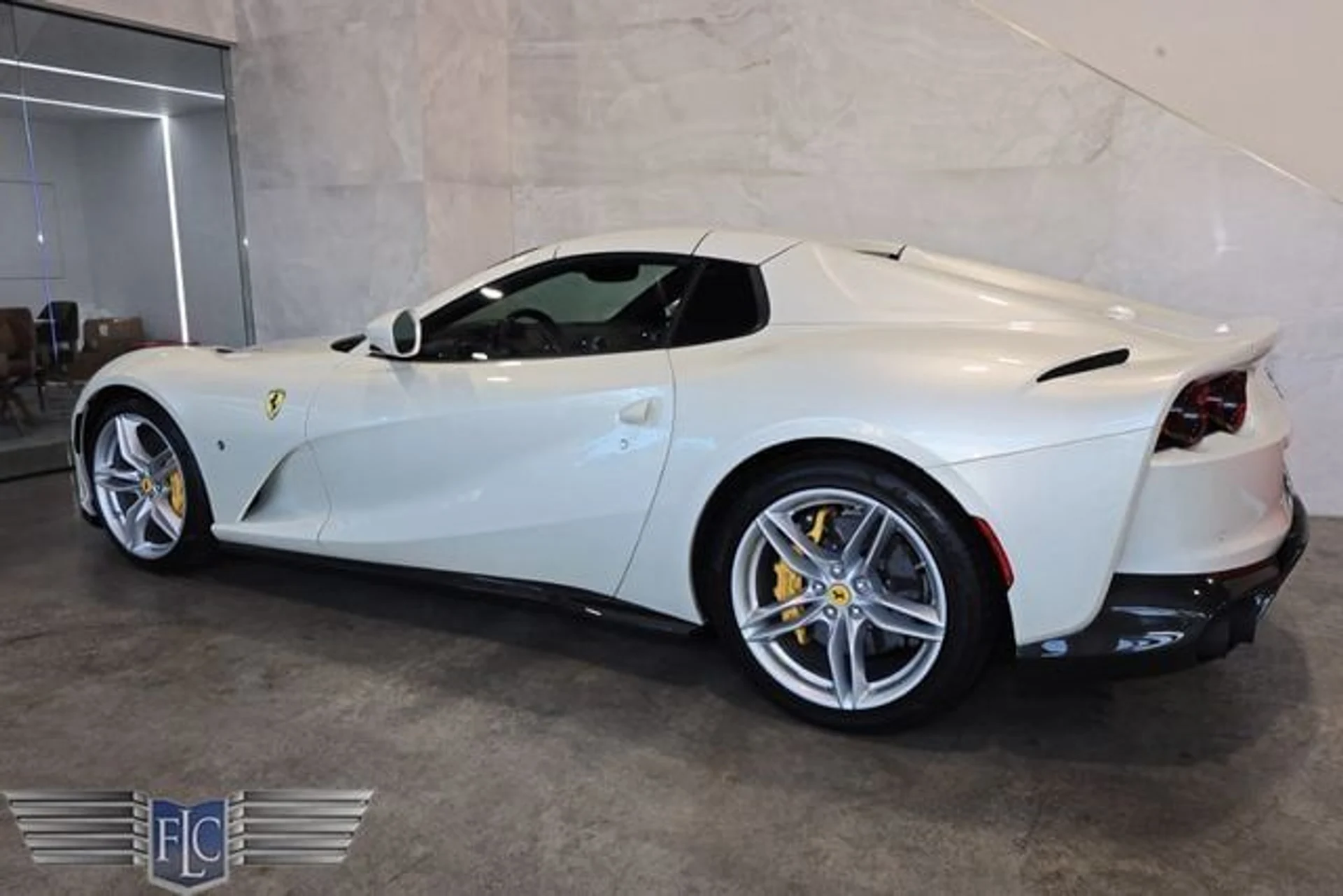mph002_777435772_used_2021_ferrari_812_gts_convertible_9689_23049095_6_640_1a1a1adf1b