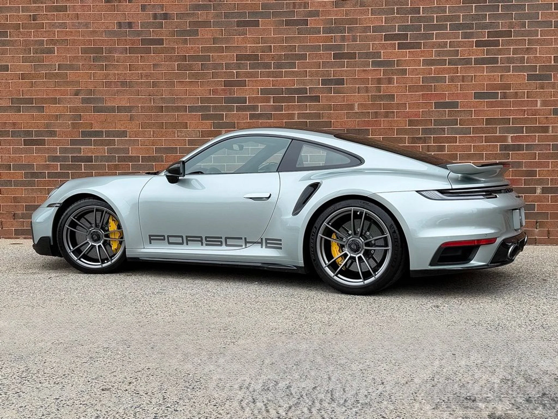 mph002_779520767_d3949679342db1eece8f219199b4d6dax_415195a967