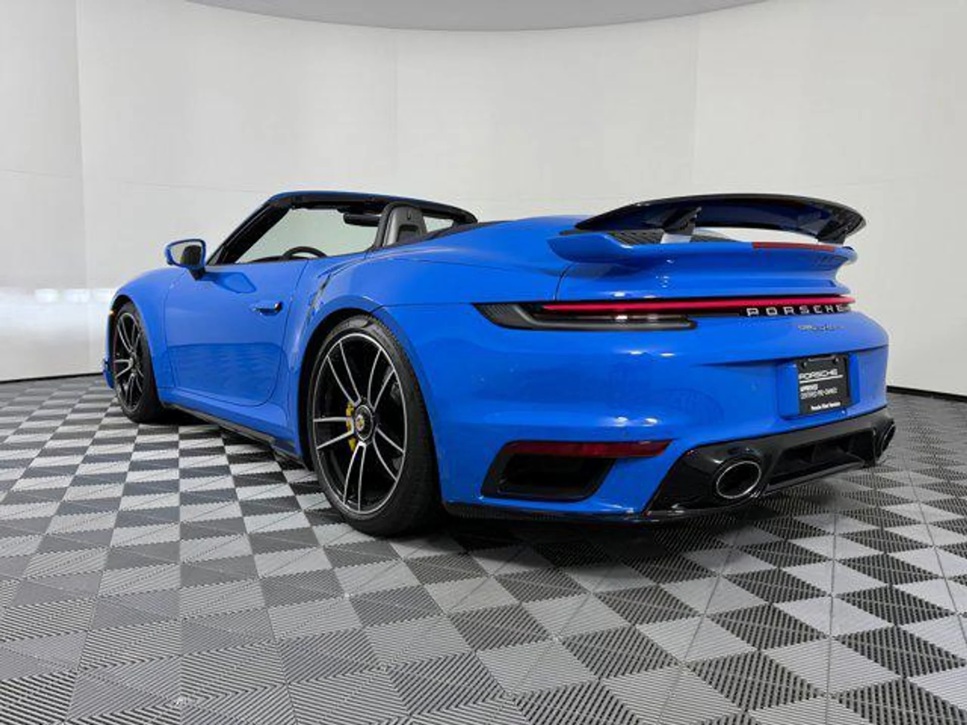 mph002_7805870_n_IN_0n_Yu_K_Mas4_IG_1h9l_OW_8_Cd_Ye_Nw_aaca83a490