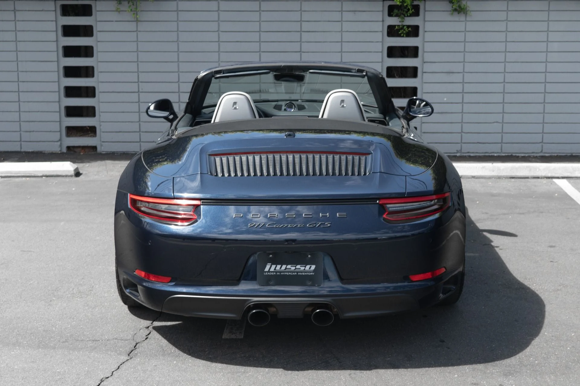 mph002_781723561_Used_2017_Porsche_911_Carrera_GTS_1758659298_c54acaebfd