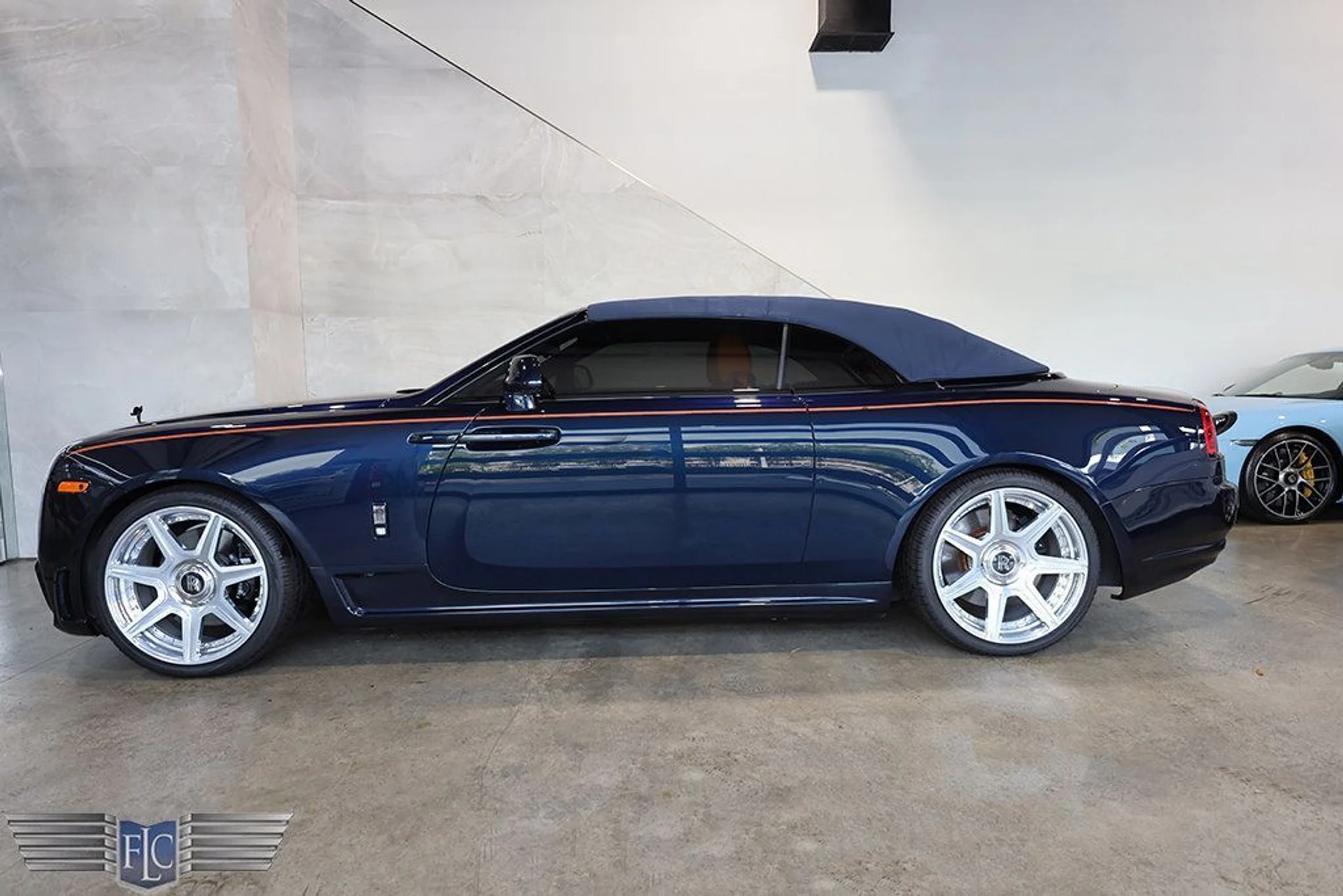 mph002_786756956_used_2017_rolls_royce_dawn_convertible_9689_22999334_3_1024_881e50eb18