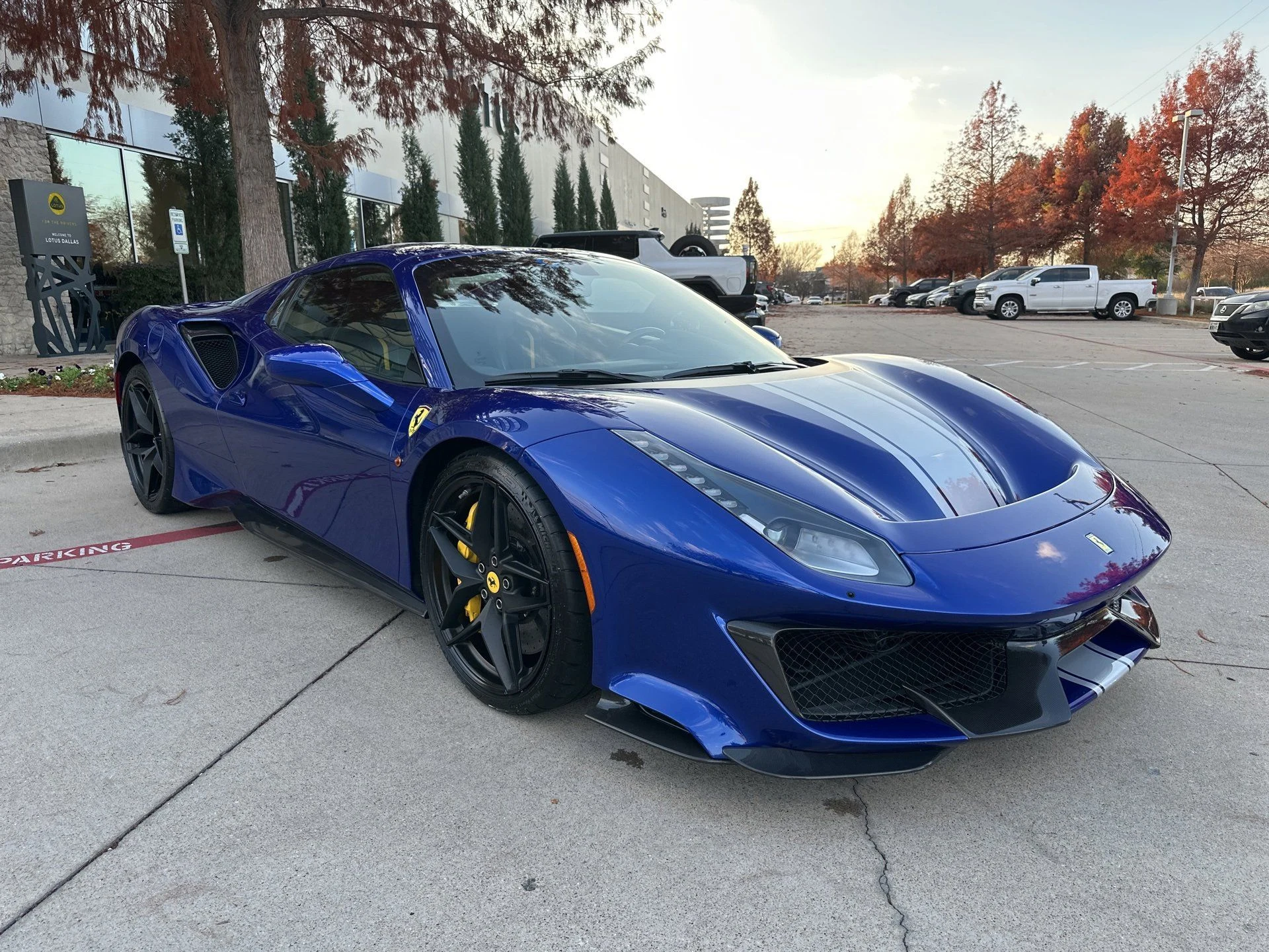 mph002_789228792_f26411aa50d45610492f1215454bd779x_cd01c25a21