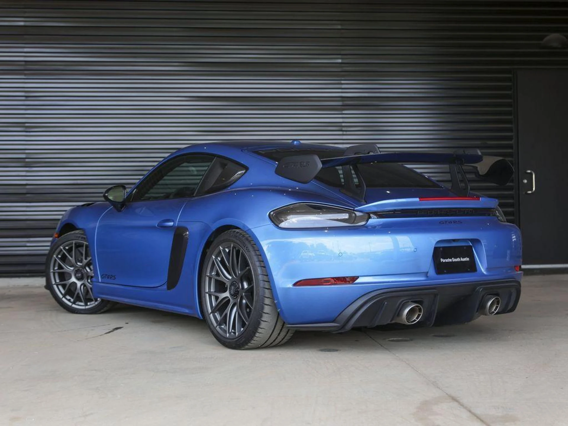 mph002_796102690_k_H6_xn_Q_Xir_DK_7_CZC_7e_U_y_Pyma9_M_58e007f549