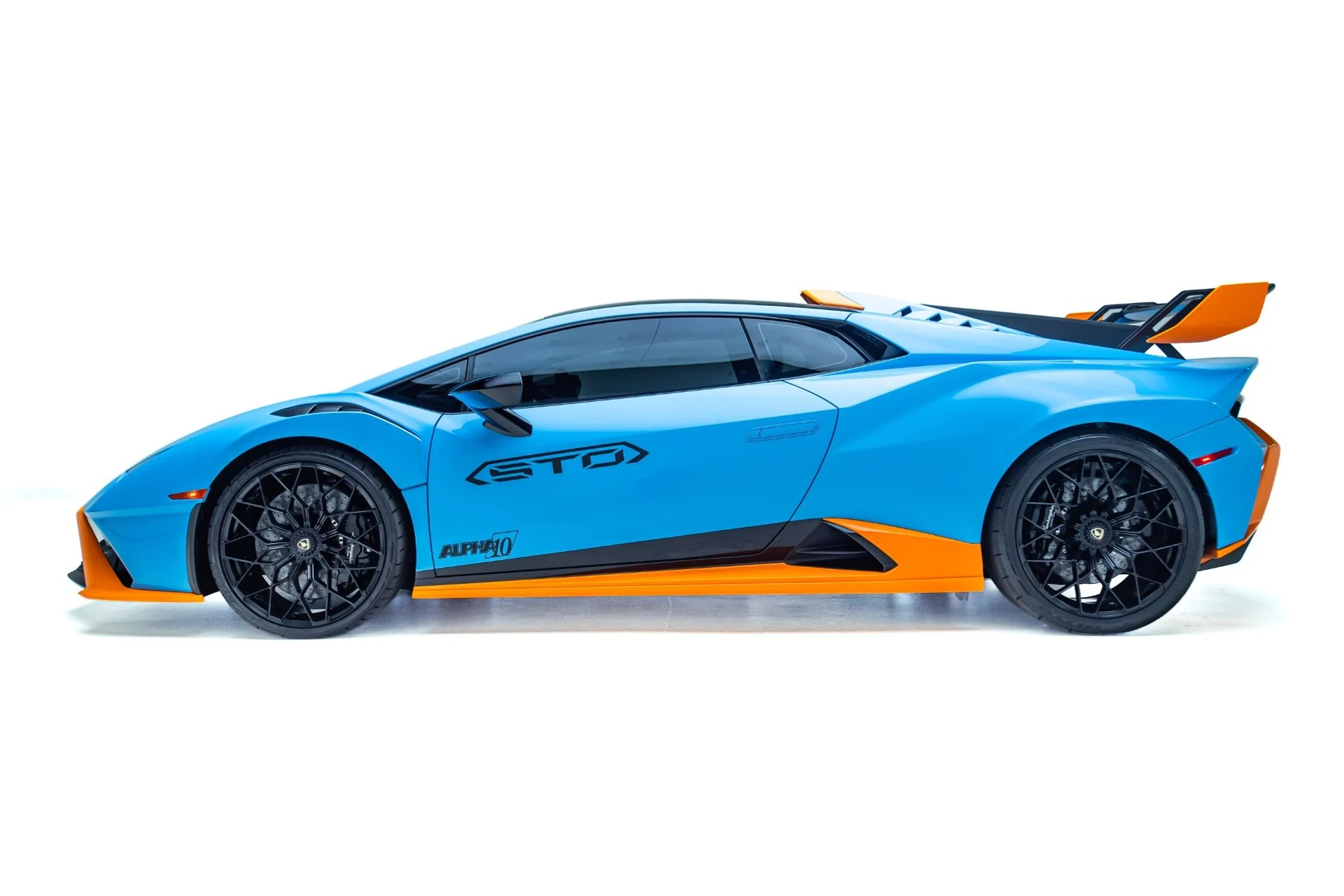 mph002_803257517_Used_2024_Lamborghini_Huracan_STO_Alpha_10_Twin_Turbo_1786644399_6430119f93