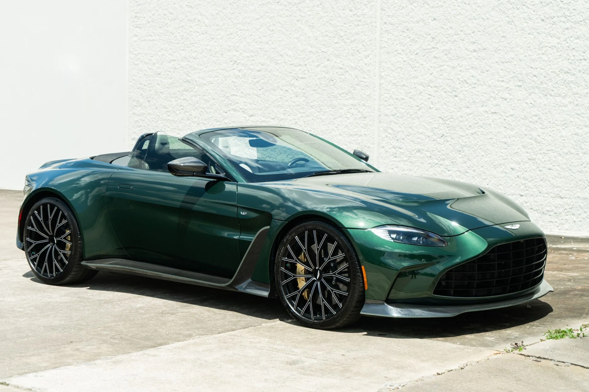 mph002_805840210_Used_2023_Aston_Martin_Vantage_V12_1778619446_f34b706451