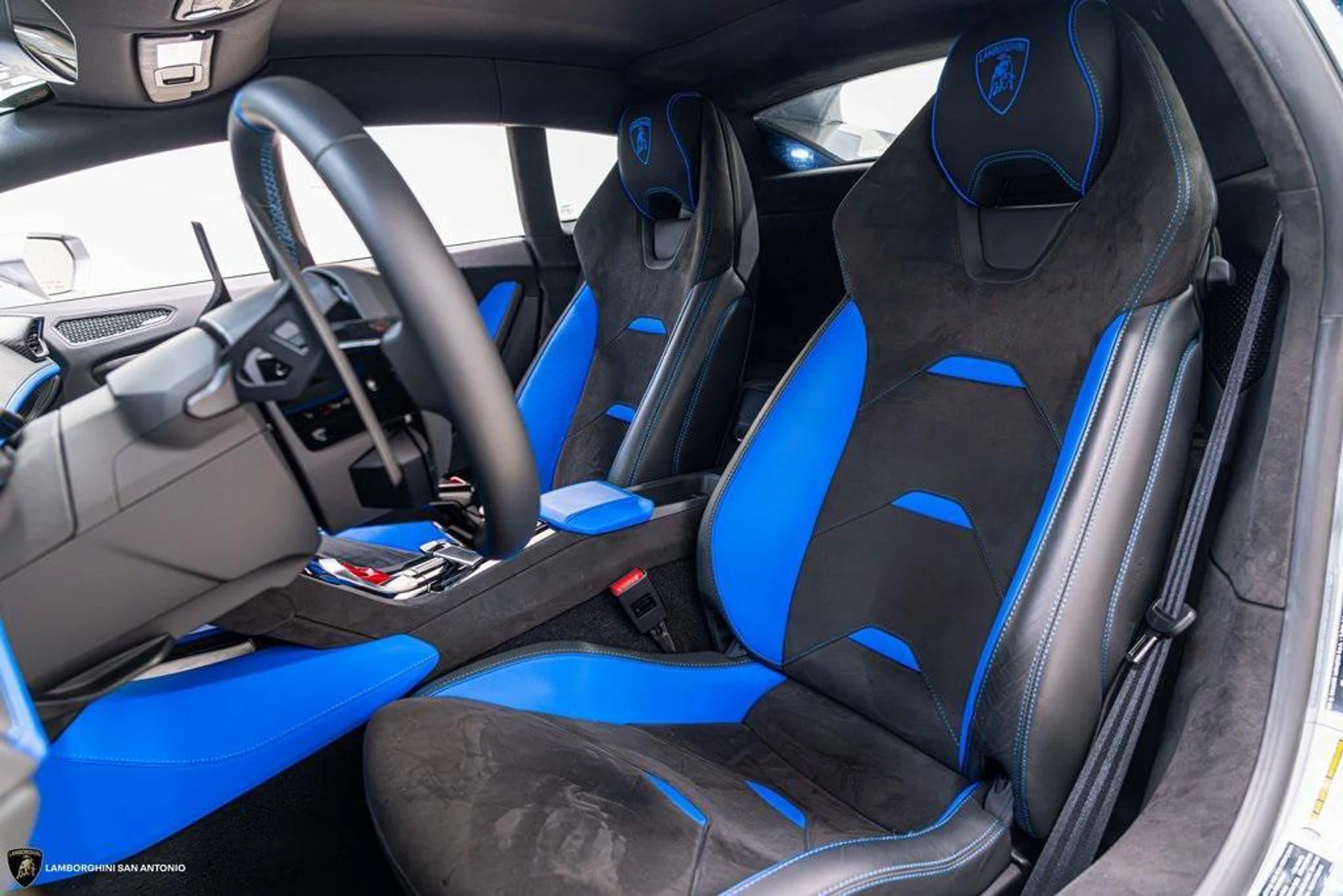 mph002_806327864_VM_Nppeea013nbwbi_R_Ezbr_Tlo_Pm0_08b20c0284