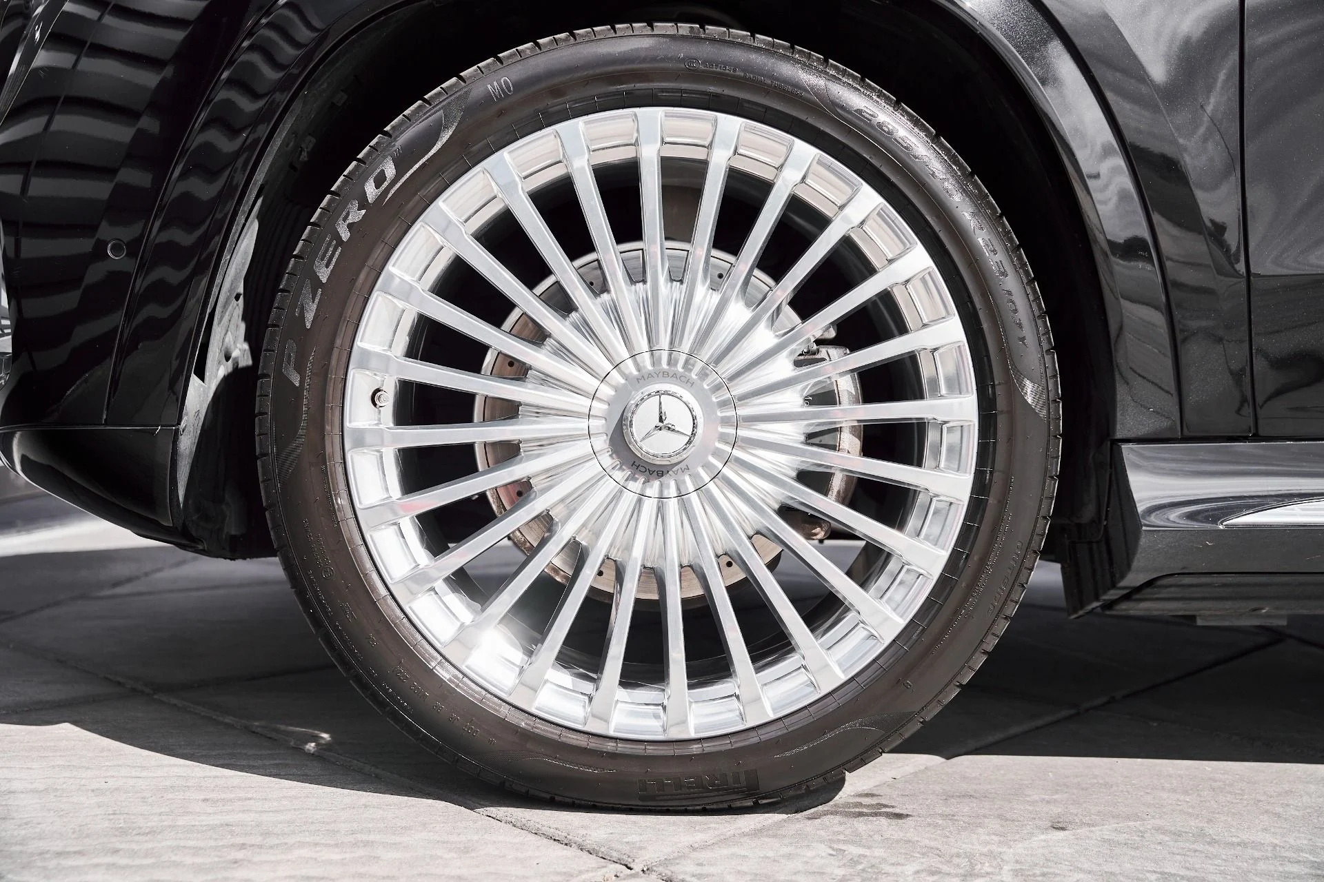 mph002_81444039_Used_2024_Mercedes_Benz_GLS_Maybach_GLS_600_1773530577_9e87008a6d