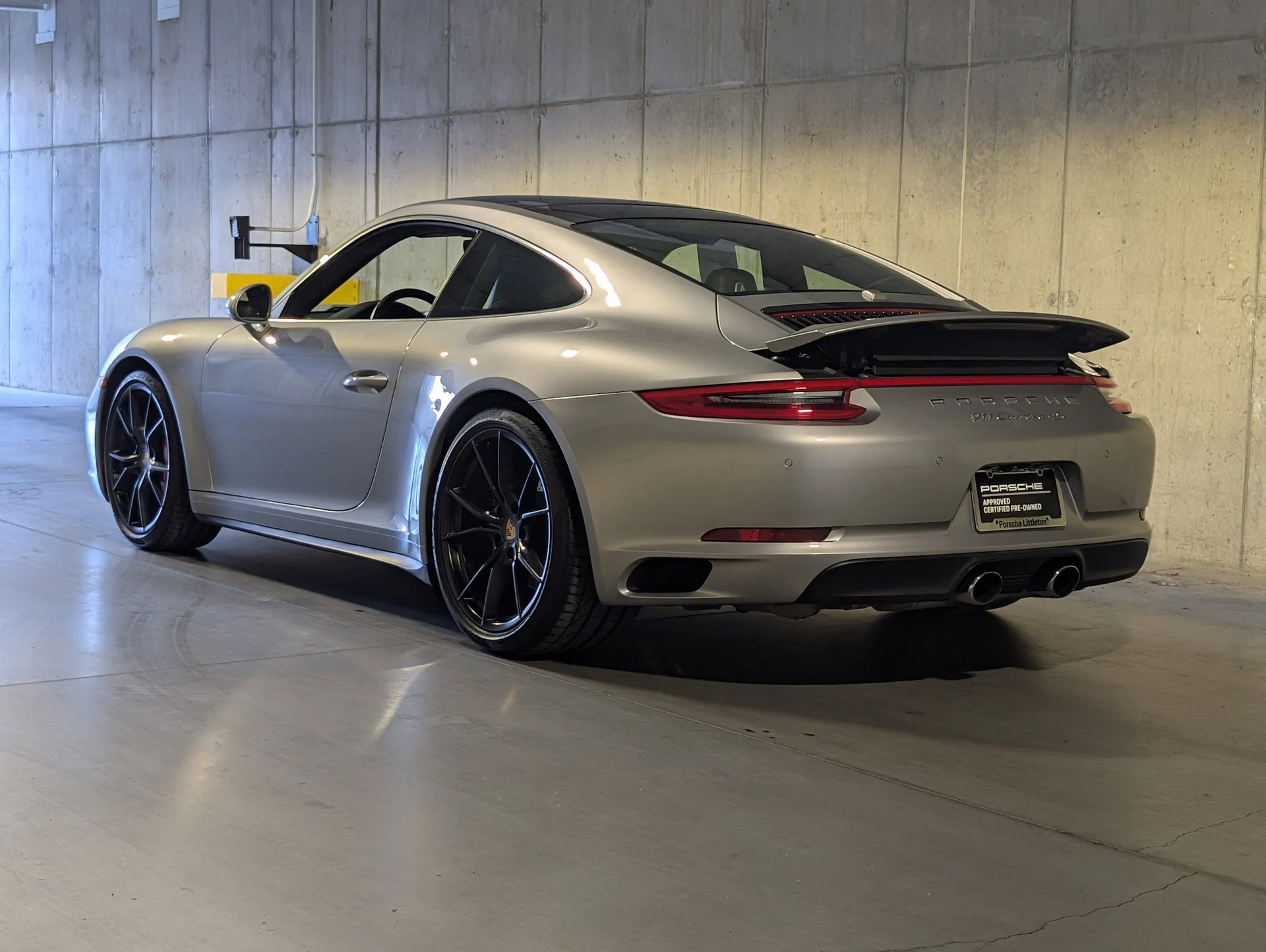 mph002_825146877_0452223a1411eb2f0d2be1a9038598efx_b20f760ced