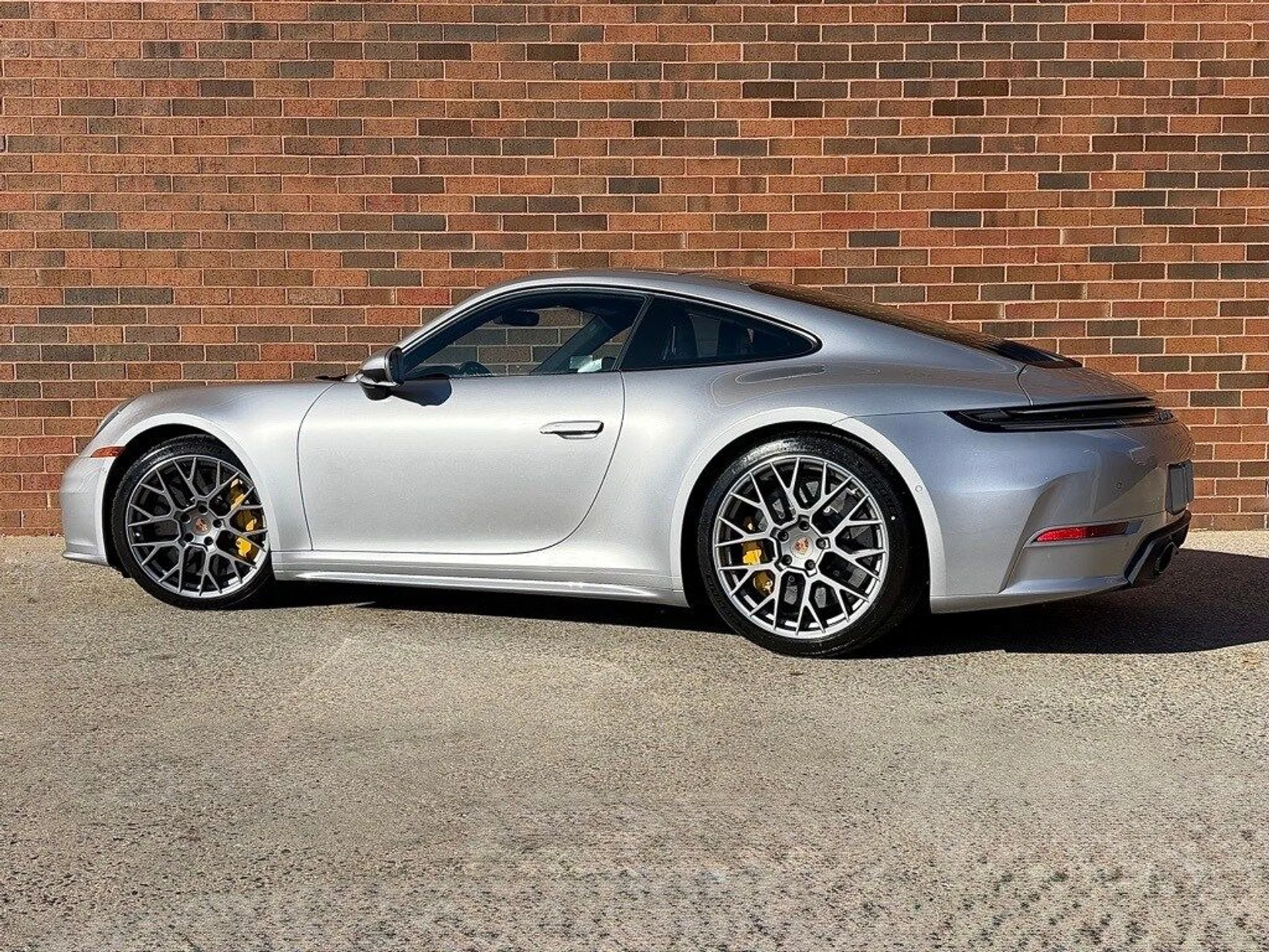 mph002_83339496_febfb040e1ca341d54aaef74ca58a365x_85066dfeb5