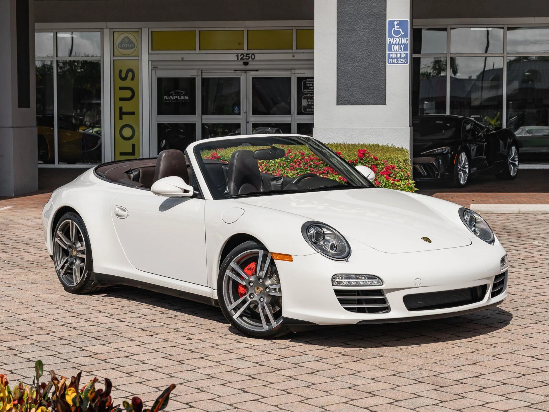 mph002_842242965_Used_2011_Porsche_911_Carrera_4_S_1787083381_13da93c857