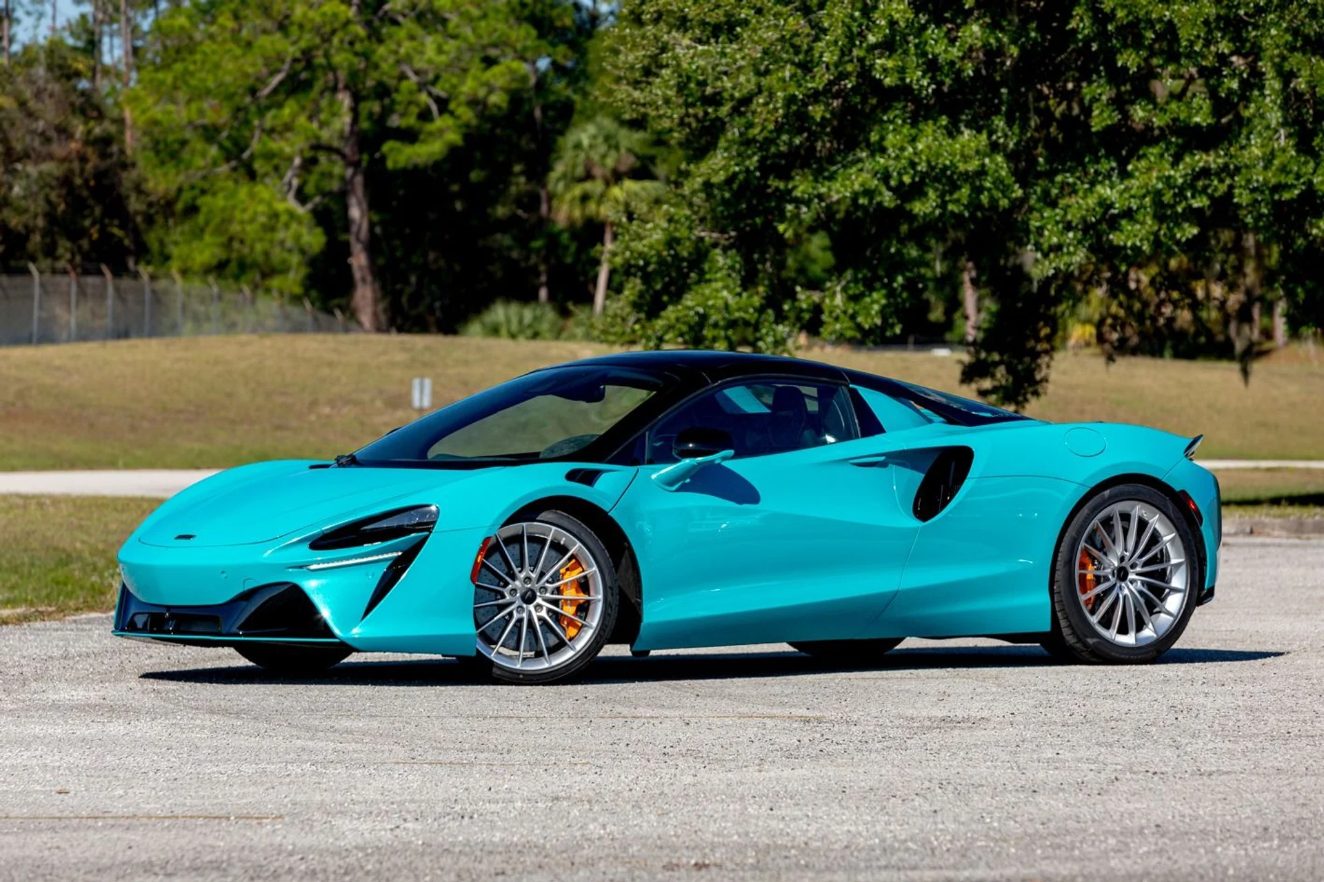 mph002_842846845_New_2025_Mc_Laren_Artura_Spider_Performance_fc96e13def