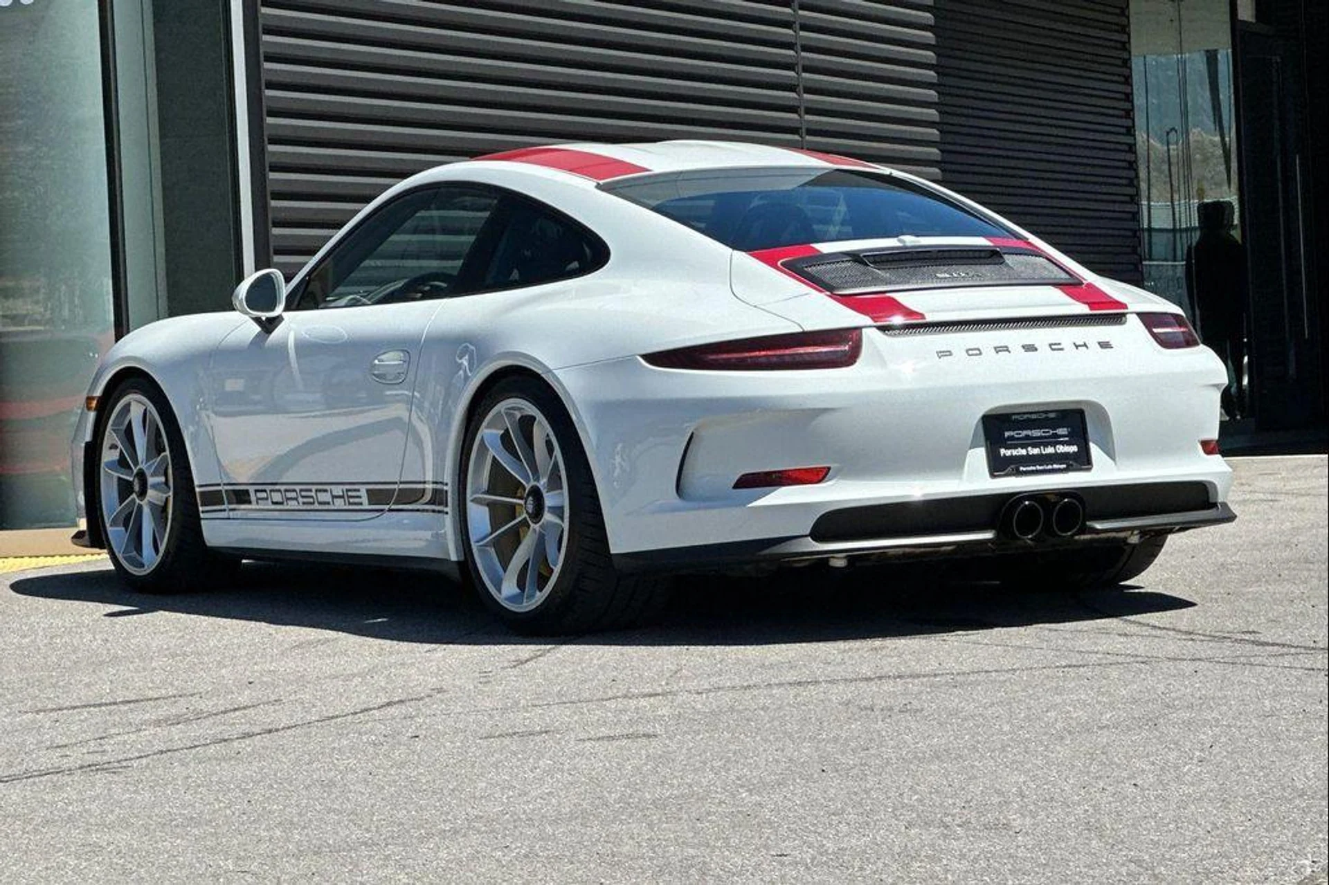 mph002_845146313_yz7_Ei4tfio_YHVVM_Ym914_Ej_J_Rx8_233db92fe7