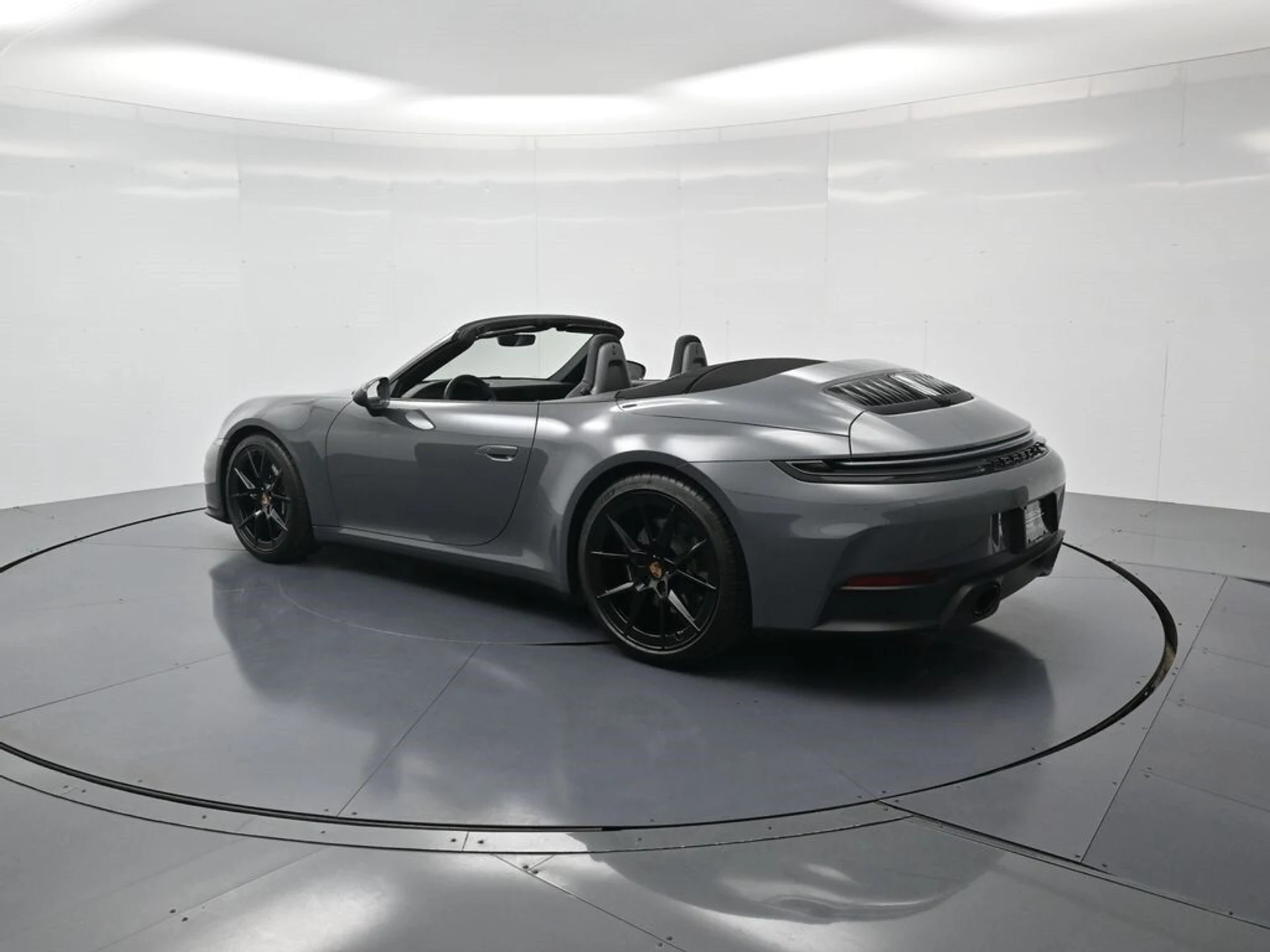 mph002_851244127_5a8387ee98f85464226da254d2506e0ax_09fe5f820e