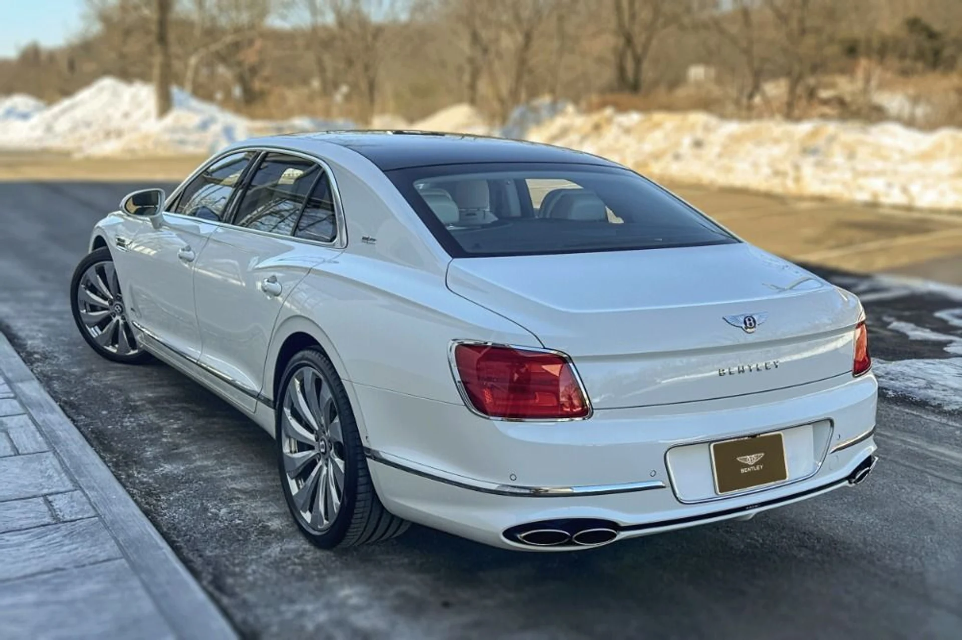 mph002_852203144_Used_2021_Bentley_Flying_Spur_V8_Base_1770376346_81aa81f67a