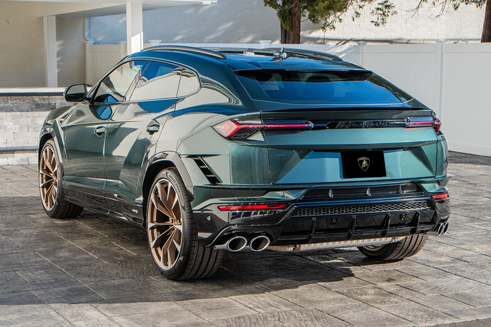 mph002_853250110_Used_2024_Lamborghini_Urus_S_1769870787_21e26a87ca
