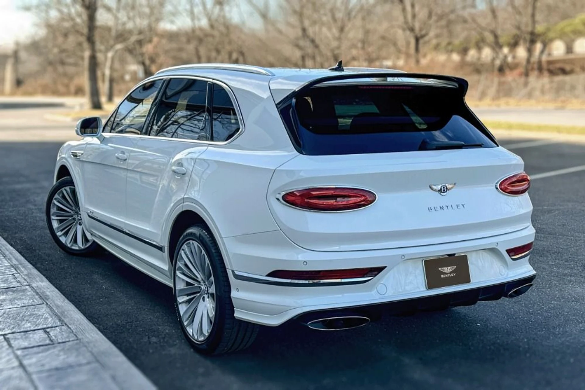 mph002_856458501_Used_2022_Bentley_Bentayga_Speed_1768300106_8779adb6af