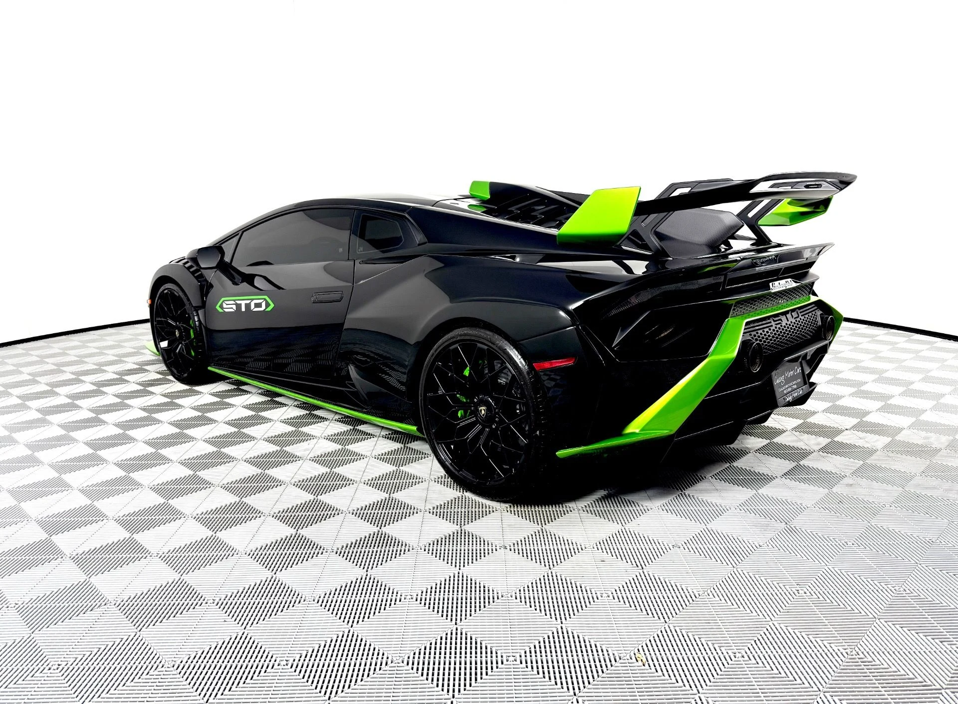 mph002_856919130_13135_p3_l_af93132f54