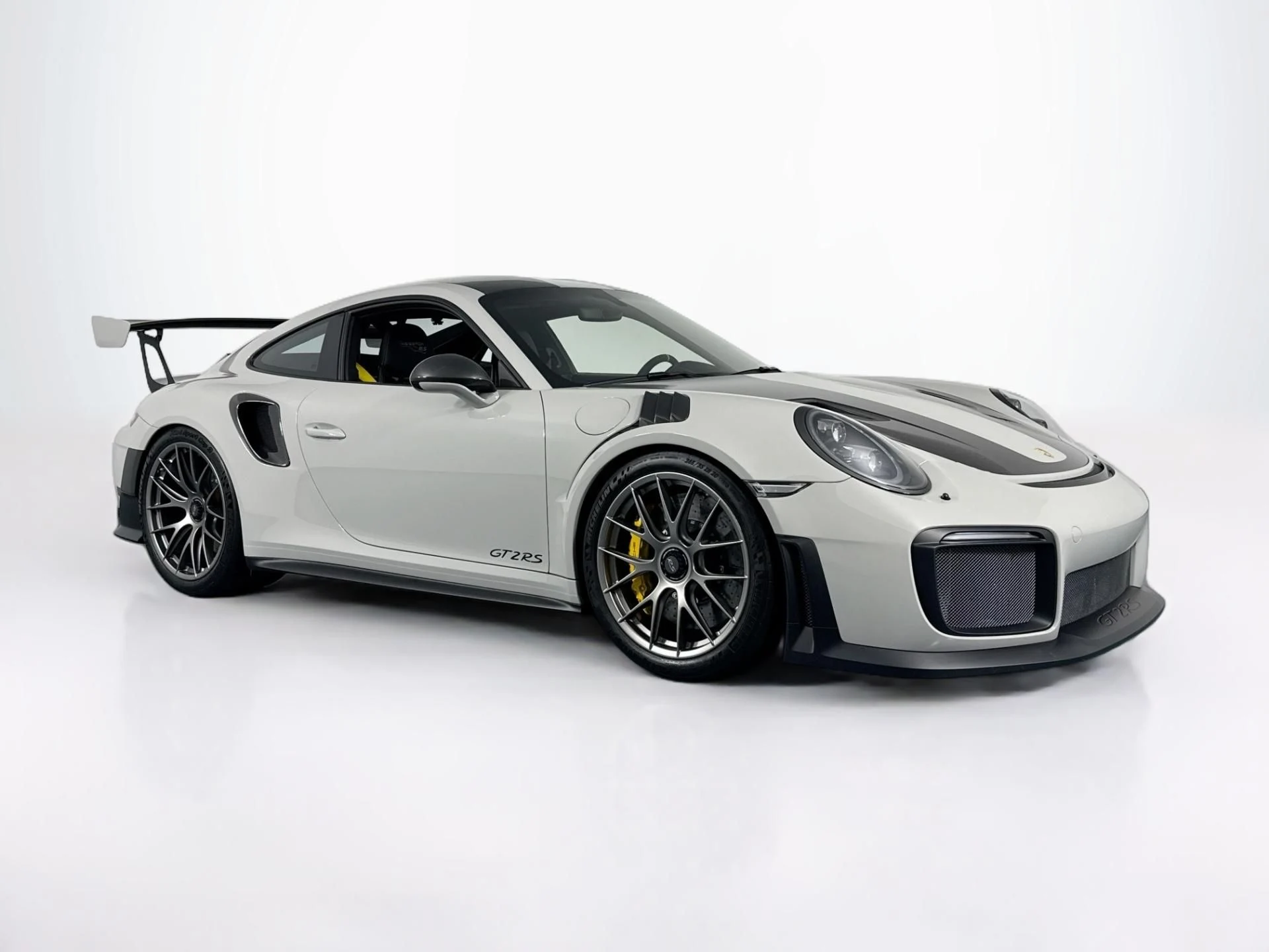 mph002_860328357_Used_2018_Porsche_911_GT_2_RS_Weissach_Package_1784604472_92c7f33a33