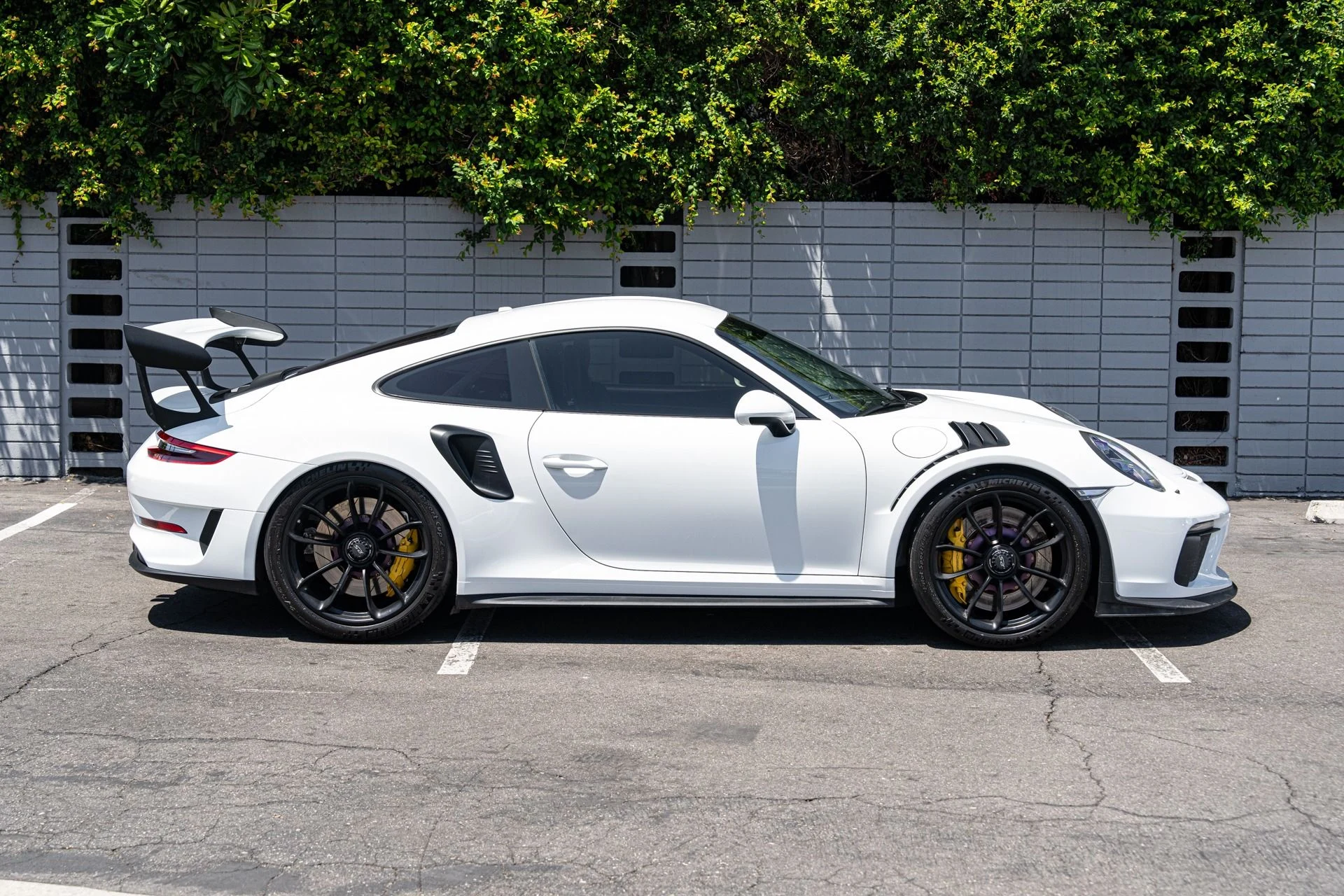 mph002_863124157_Used_2019_Porsche_911_GT_3_RS_1754072600_f8a0c1003d