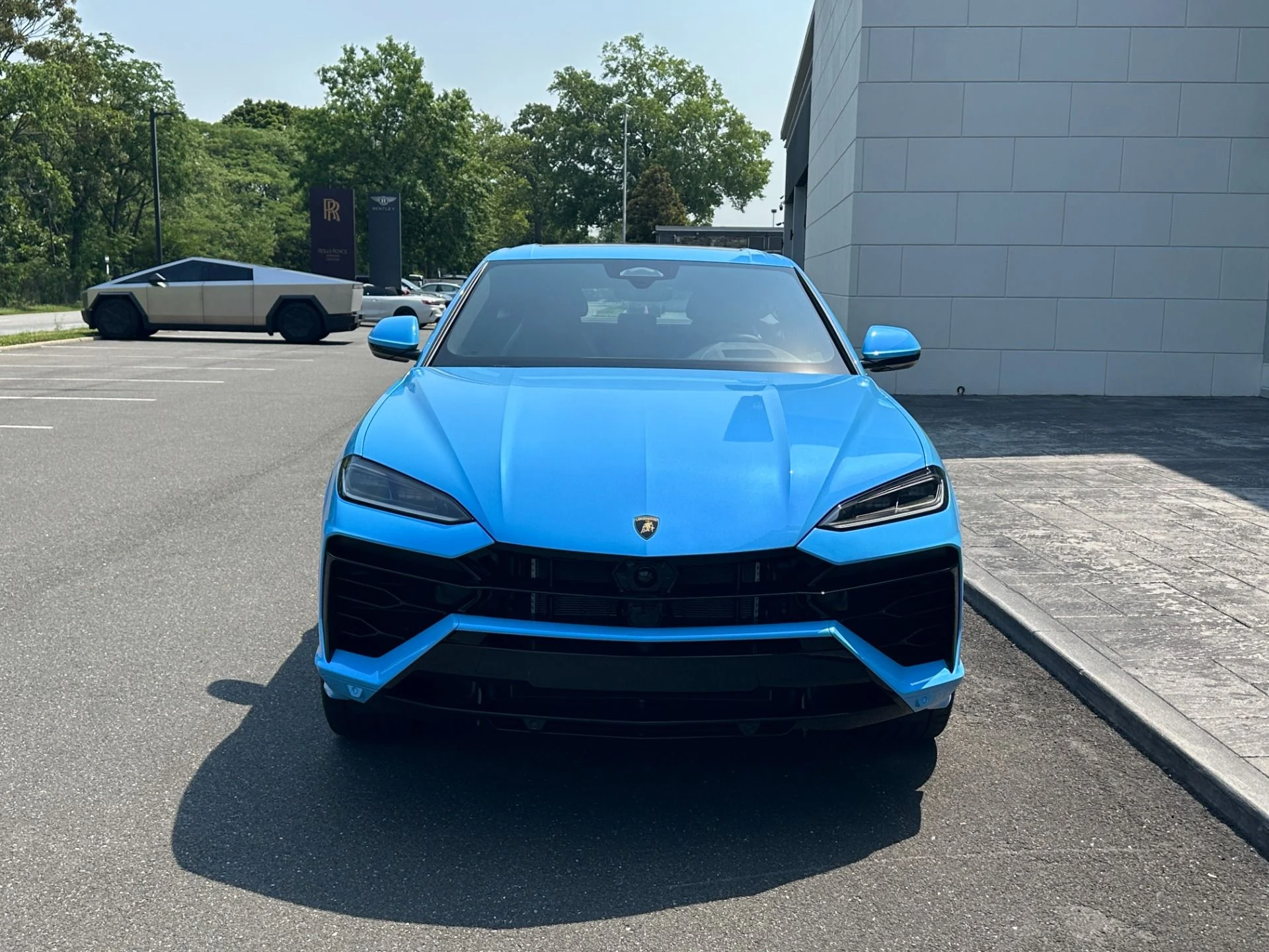 mph002_863733202_Used_2026_Lamborghini_Urus_SE_1783978520_7f2b5bec05