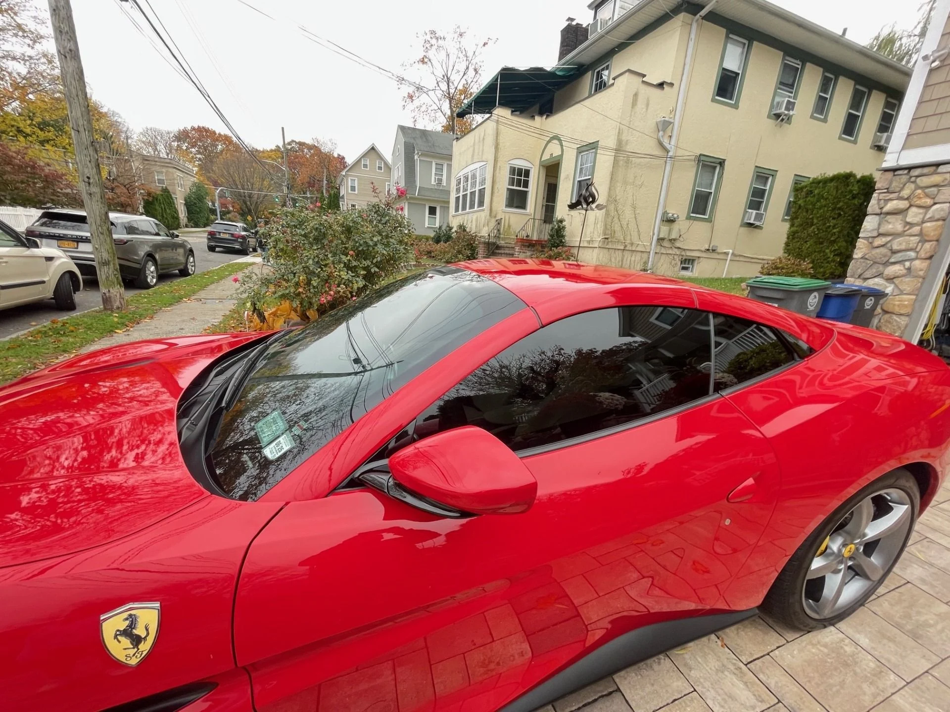 mph002_865895473_Used_2019_Ferrari_Portofino_1763746971_8aa6198a36